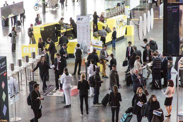Anfahrt zur Messe