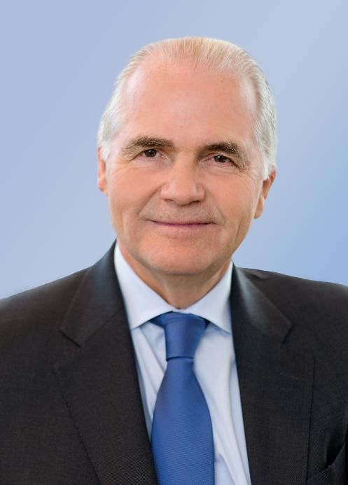 Hexagon Chairman tritt zurück