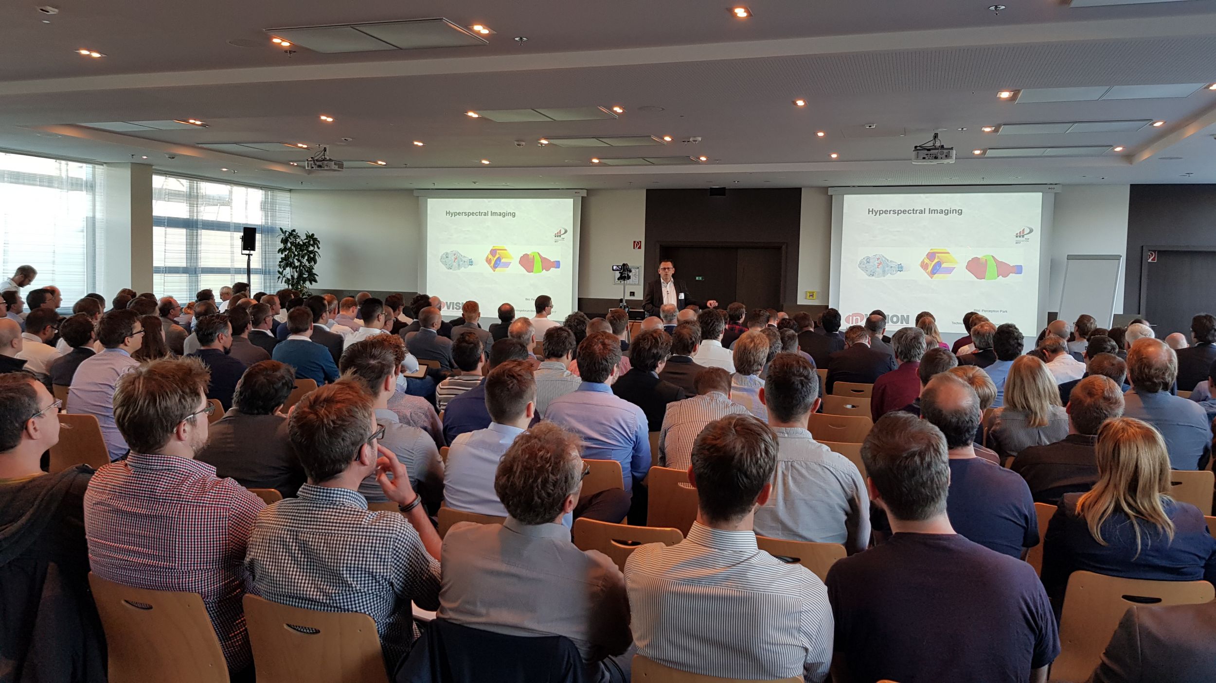 750 Teilnehmer beim Stemmer Technologieforum