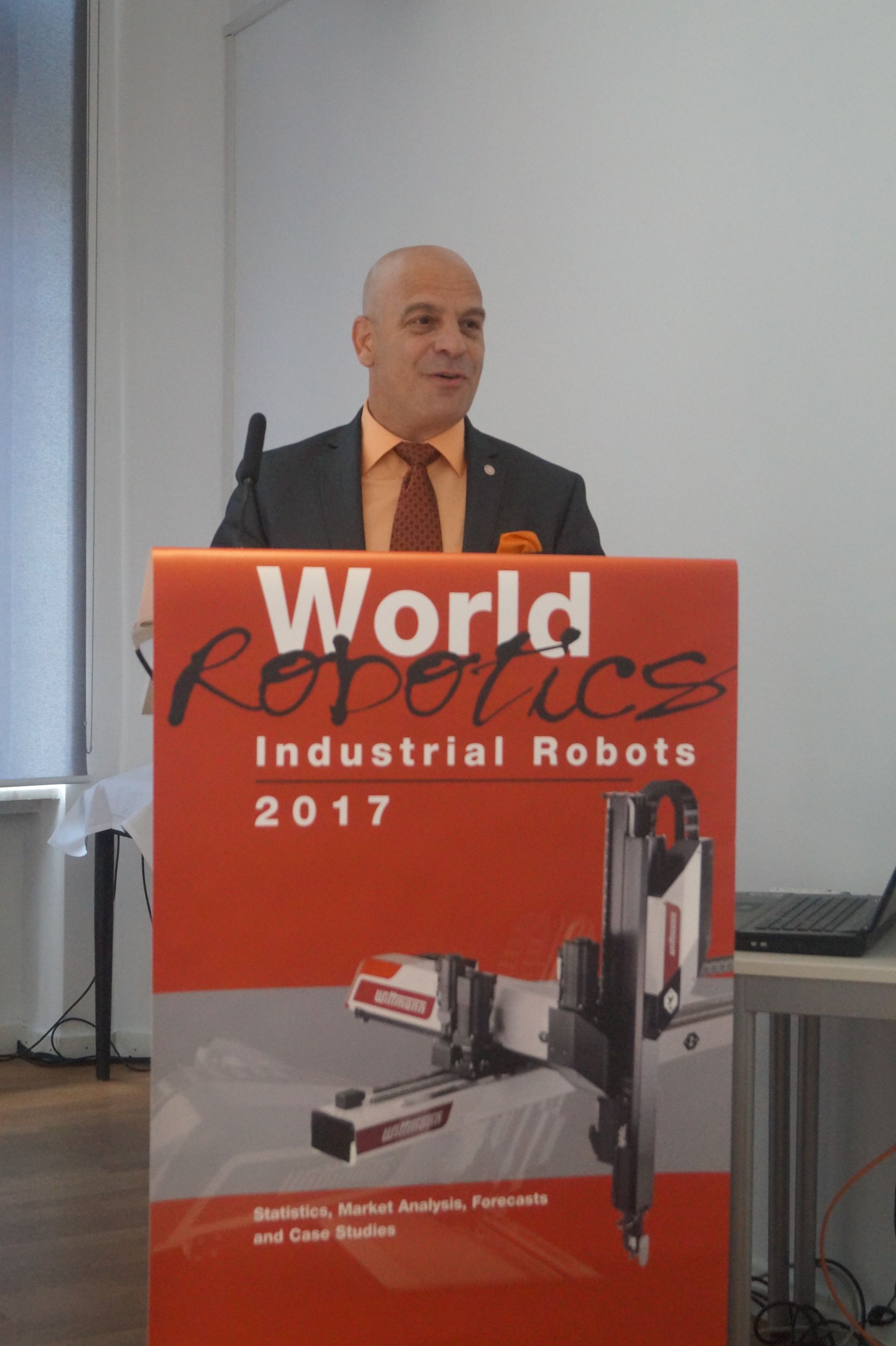 1,7 Million Industrie-Roboter bis 2020