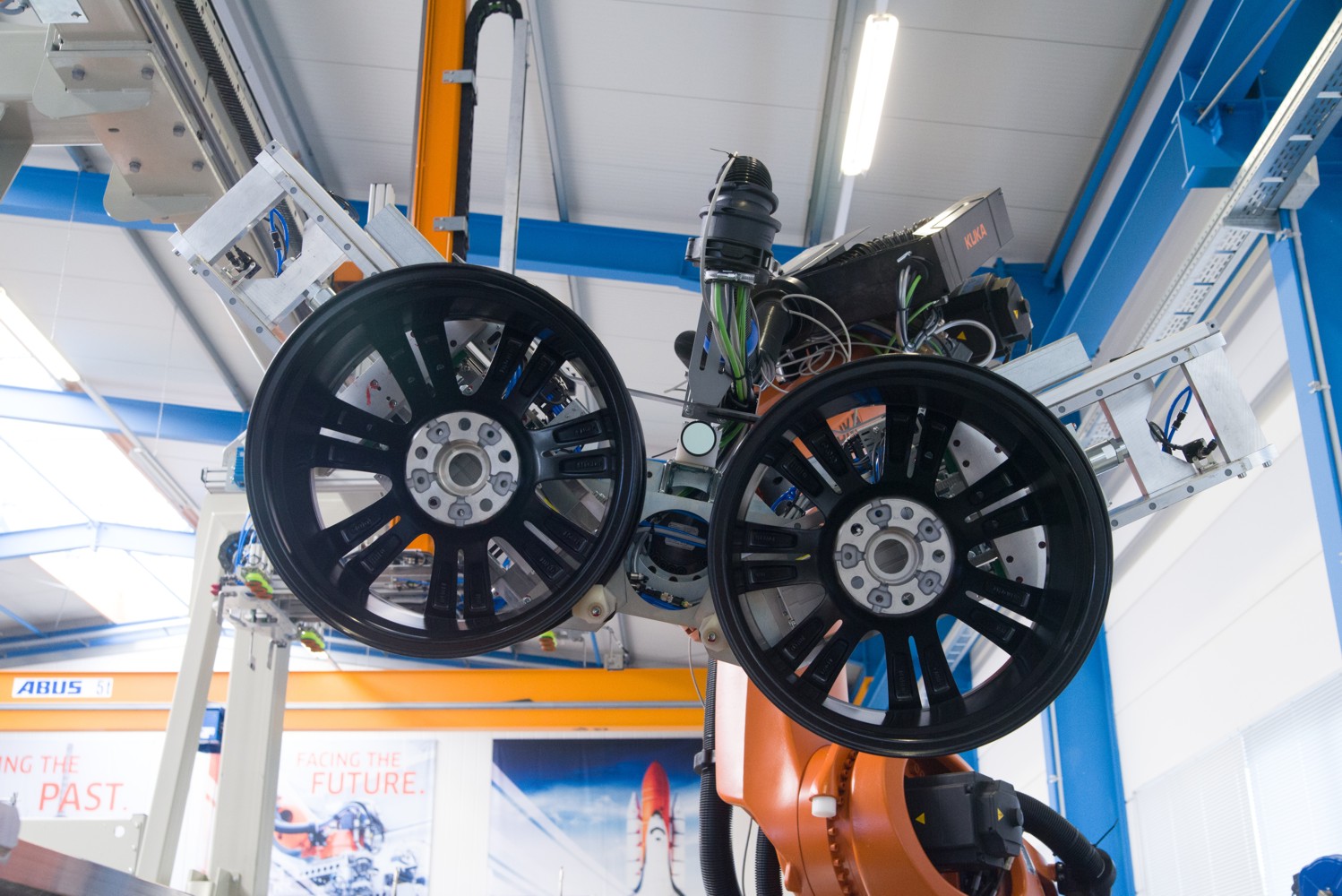Real-Time Robot-Handling
