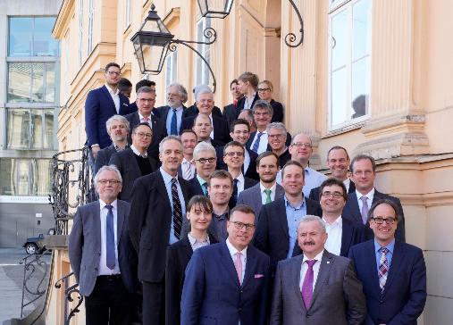 web 142651 CLIP 01017126