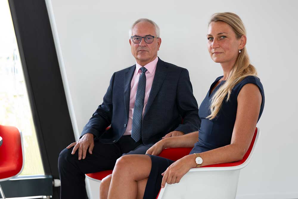 web 147981 geschaeftsfuehrer web