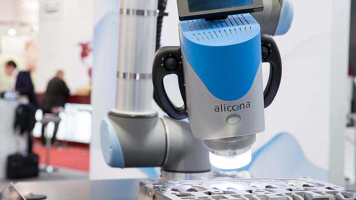 Bruker übernimmt Alicona