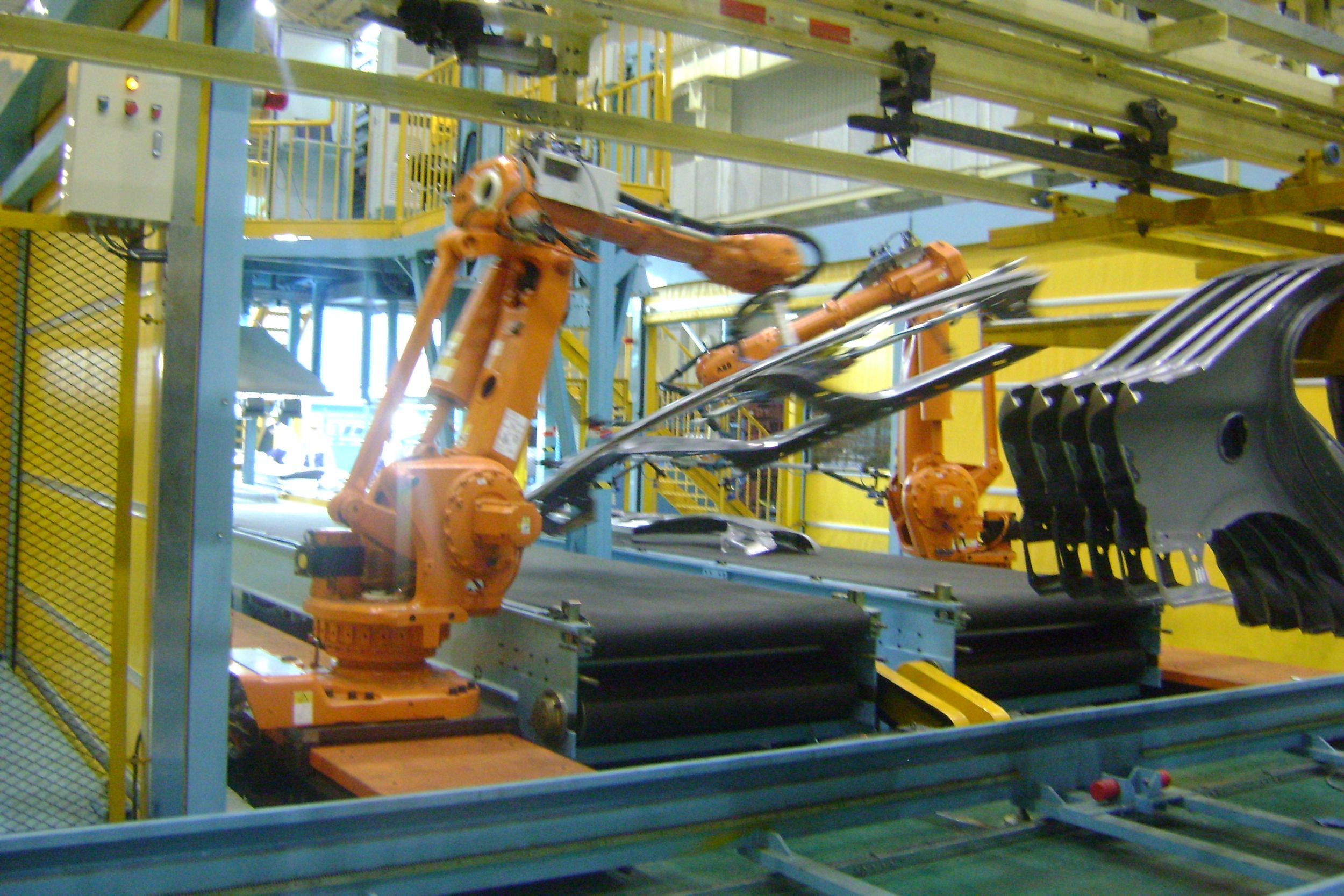 Fahrzeugteile-Handling bei einem Automobilhersteller in China