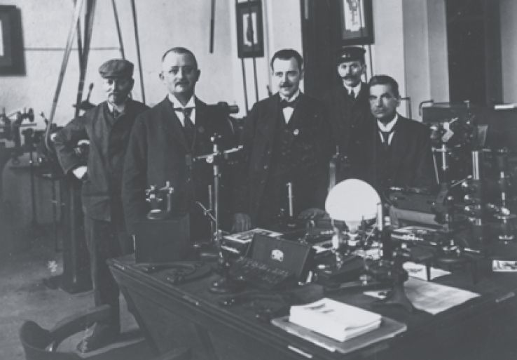100 Jahre Messtechnik bei Zeiss