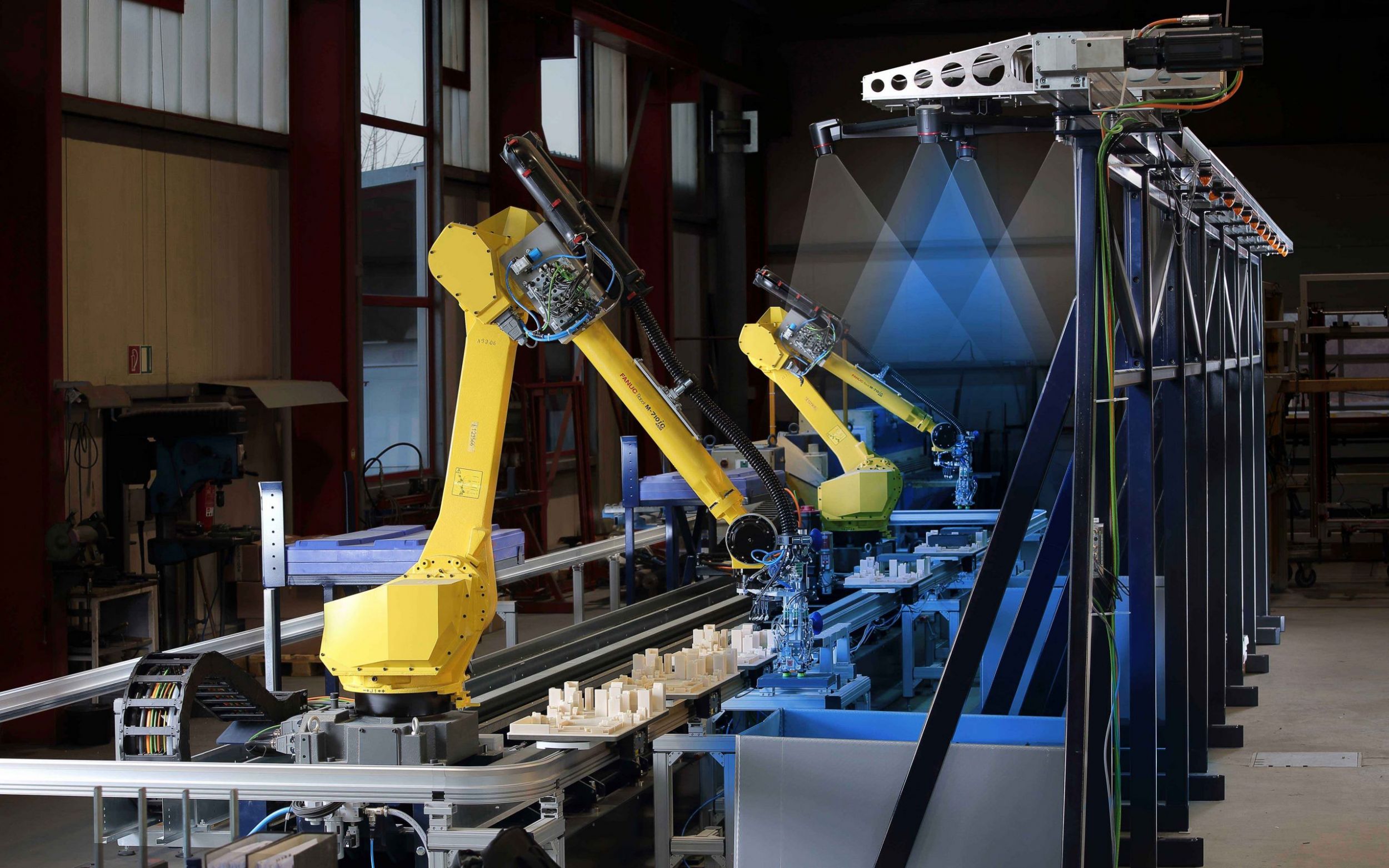 Automatisiertes Bin Picking bei Tür- und Torspezialisten