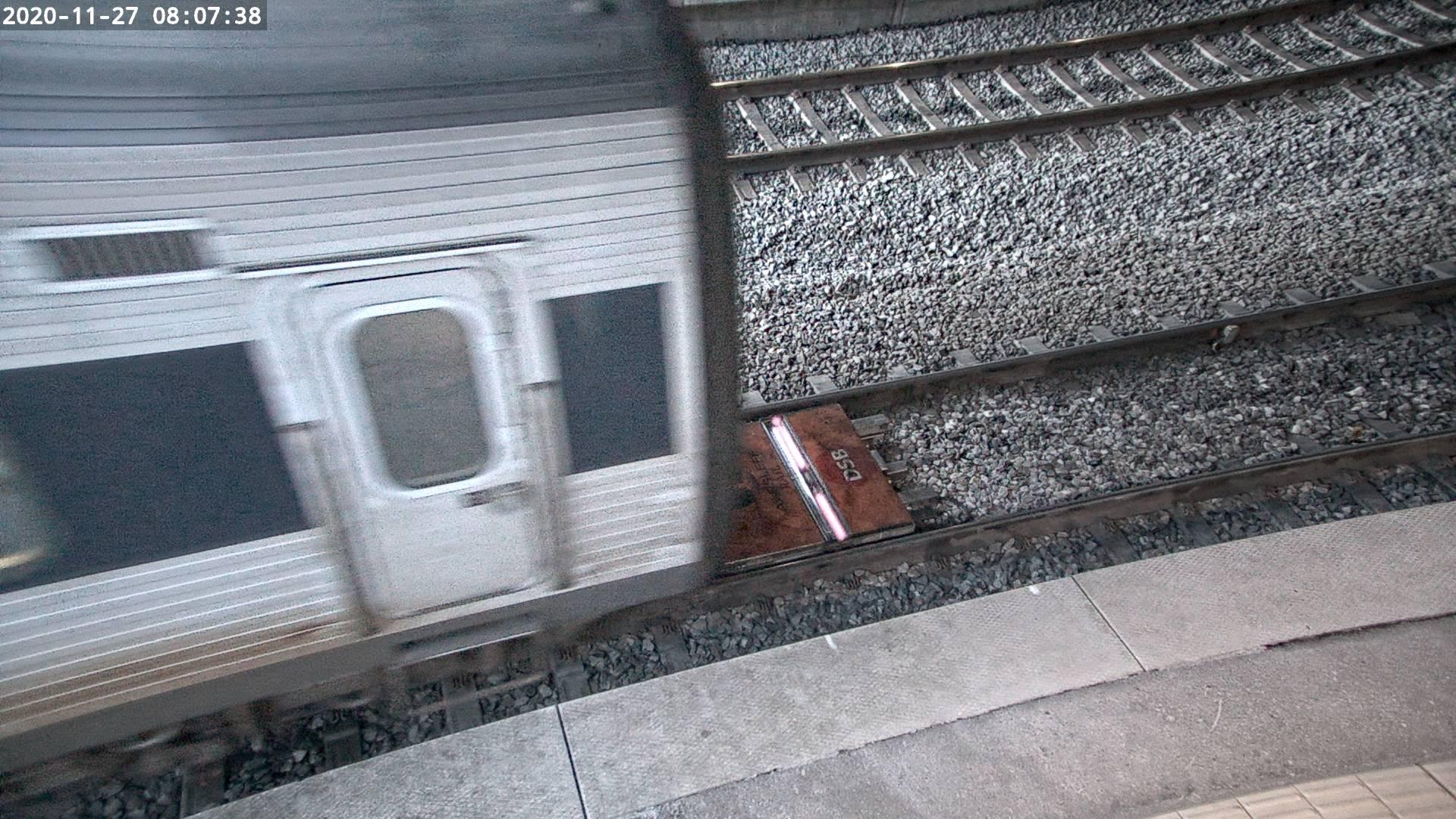Bremsbackenkontrolle von Zügen bei der Durchfahrt