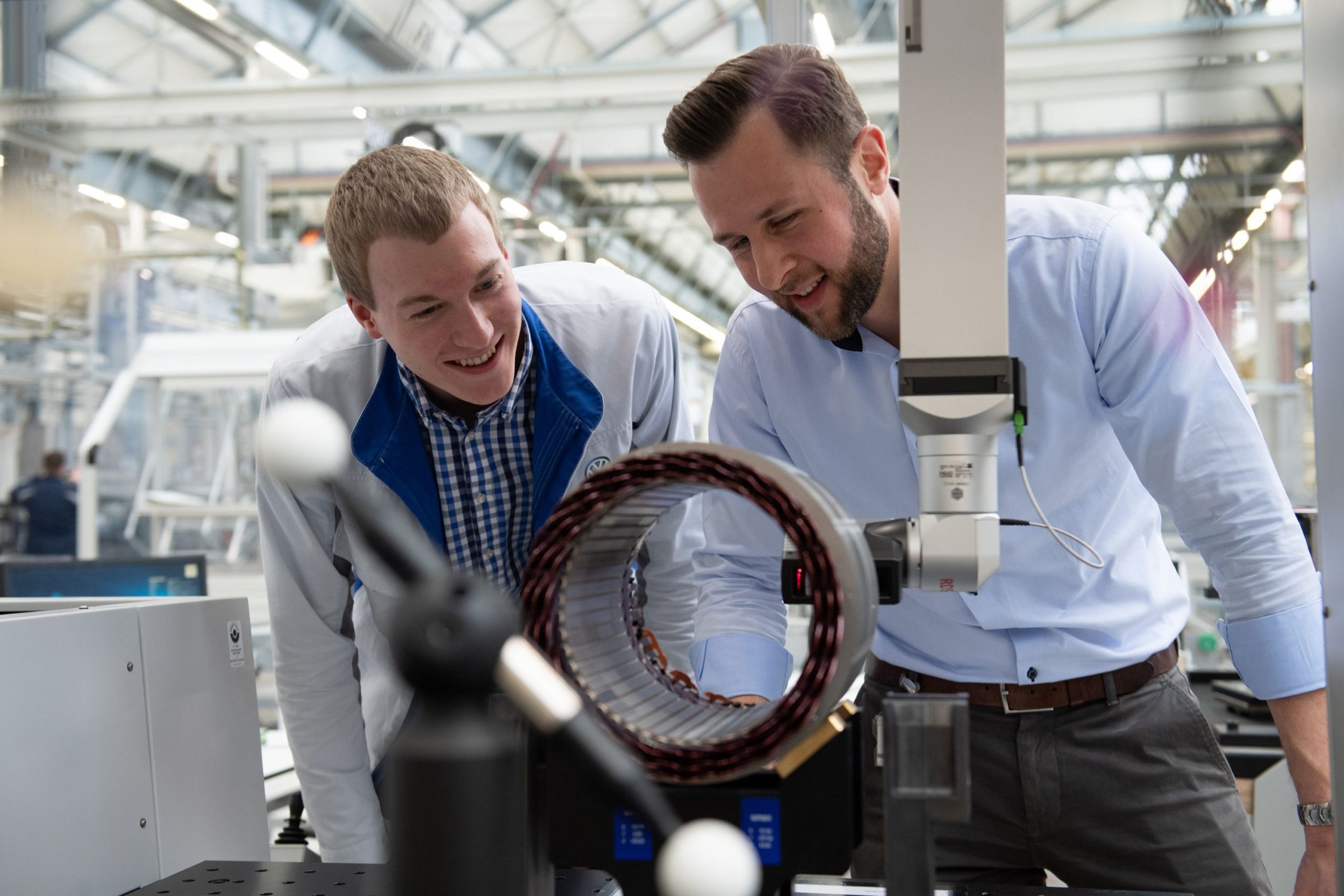 Multi-Sensor-KMM für Hairpin-Statoren bei VW Salzgitter