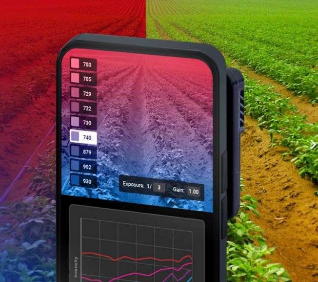 Small Multispectral Camera with Mobile Connectivity