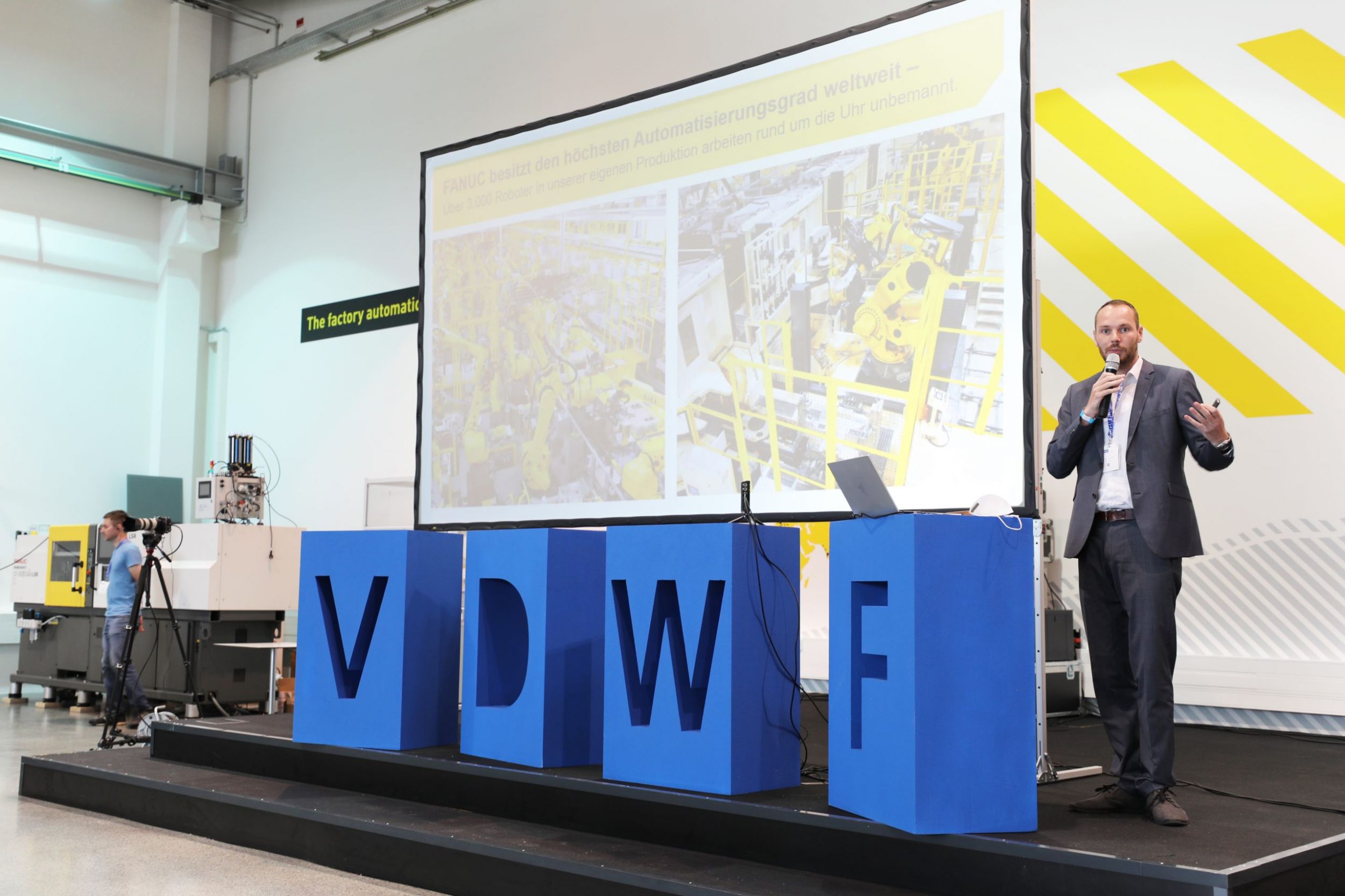 VDWF-Jahreshauptversammlung bei Fanuc