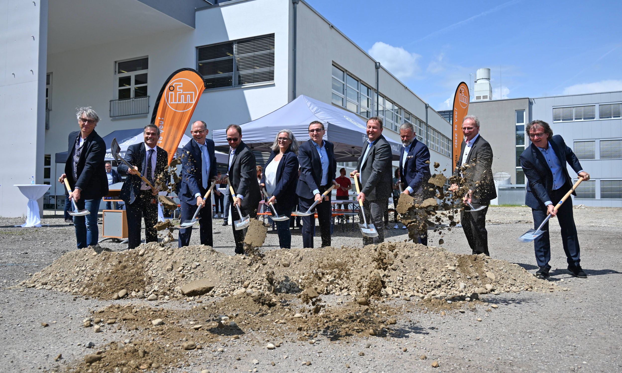 Spatenstich am IFM-Standort in Tettnang