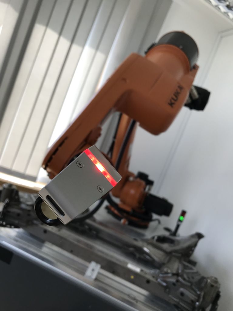 Compact 3D Weld Inspection Sensor | inVISION