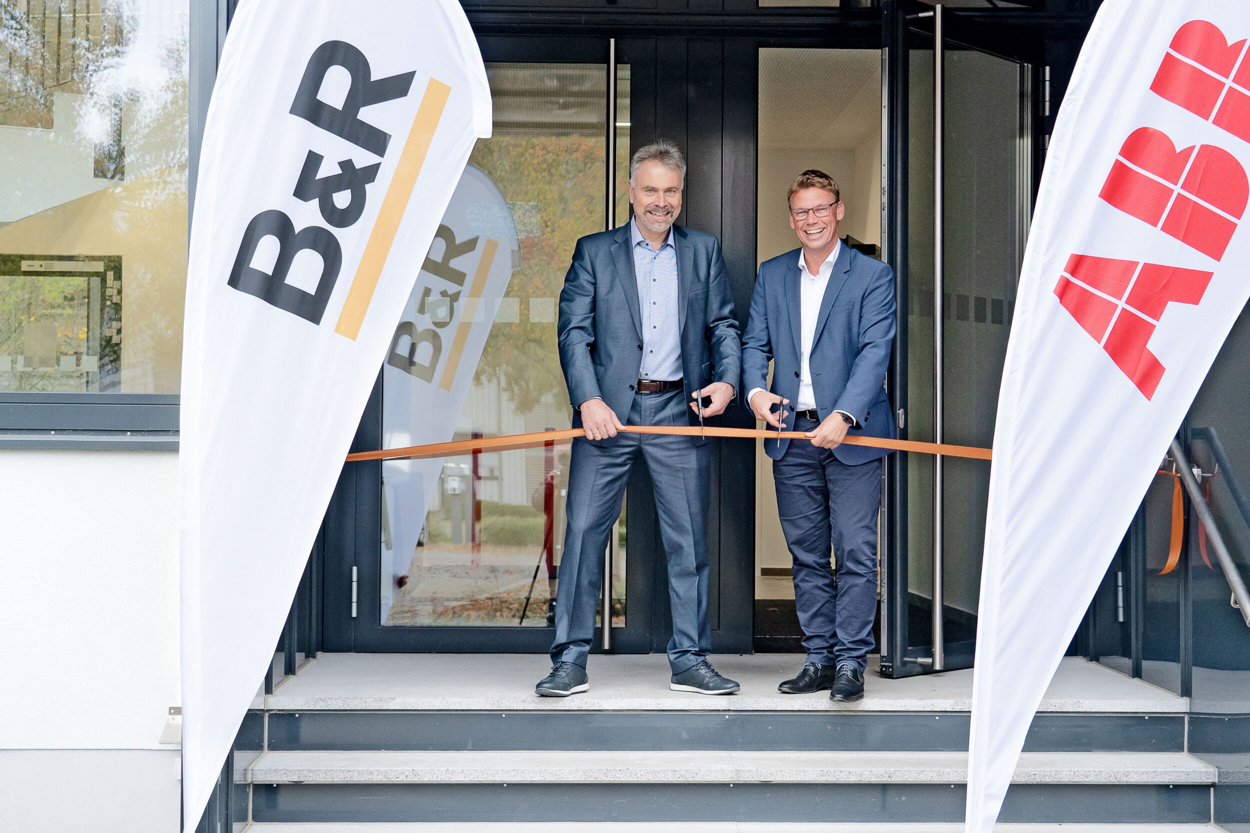 ABB Robotics und B&R bündeln Kompetenzen