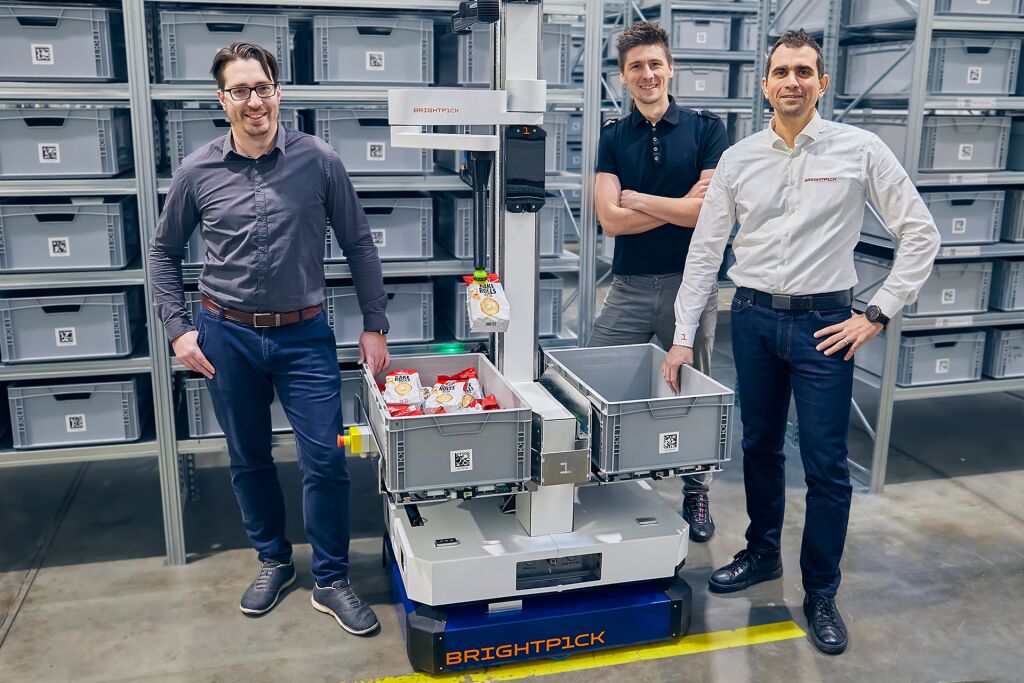 Brightpick founders with Brightpick 20241114141755