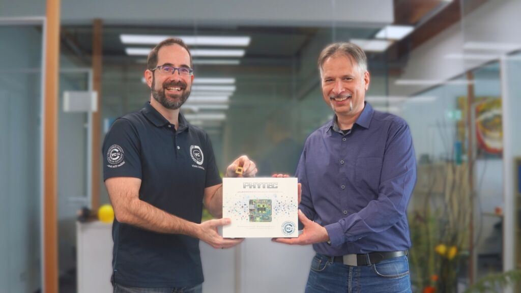 Jan Erik Schmitt VC u Martin Klahr Phytec 01