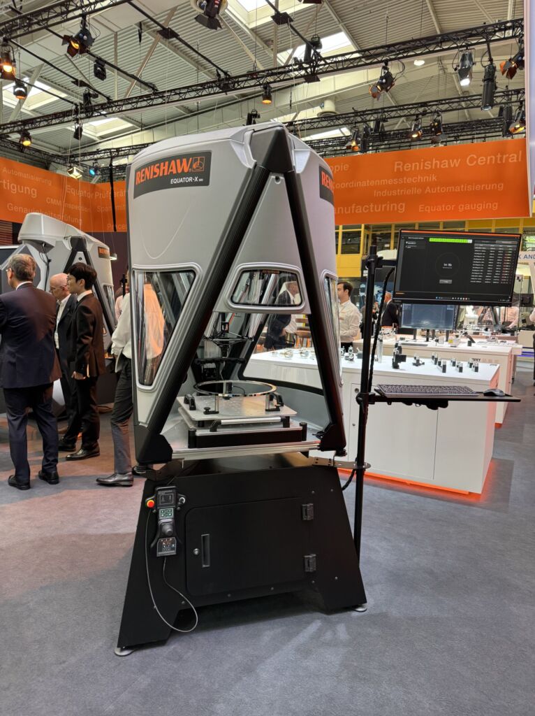 Renishaw pr&auml;sentierte das Equator-XS 500 Messsystem, das zwei Pr&uuml;fmethoden in einem Ger&auml;t kombiniert: einen Absolutmodus sowie eine Vergleichsmessung.