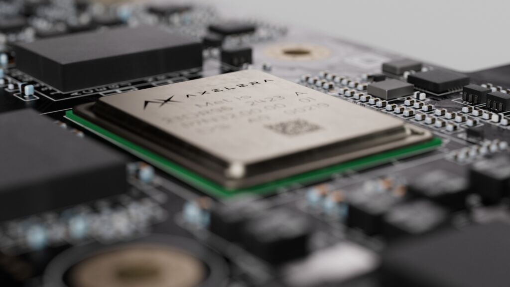 Image 2 | With its high-performance AI accelerator Metis AI Processing Unit, Axelera AI enables intelligence to be applied to video monitoring for real-time insights.