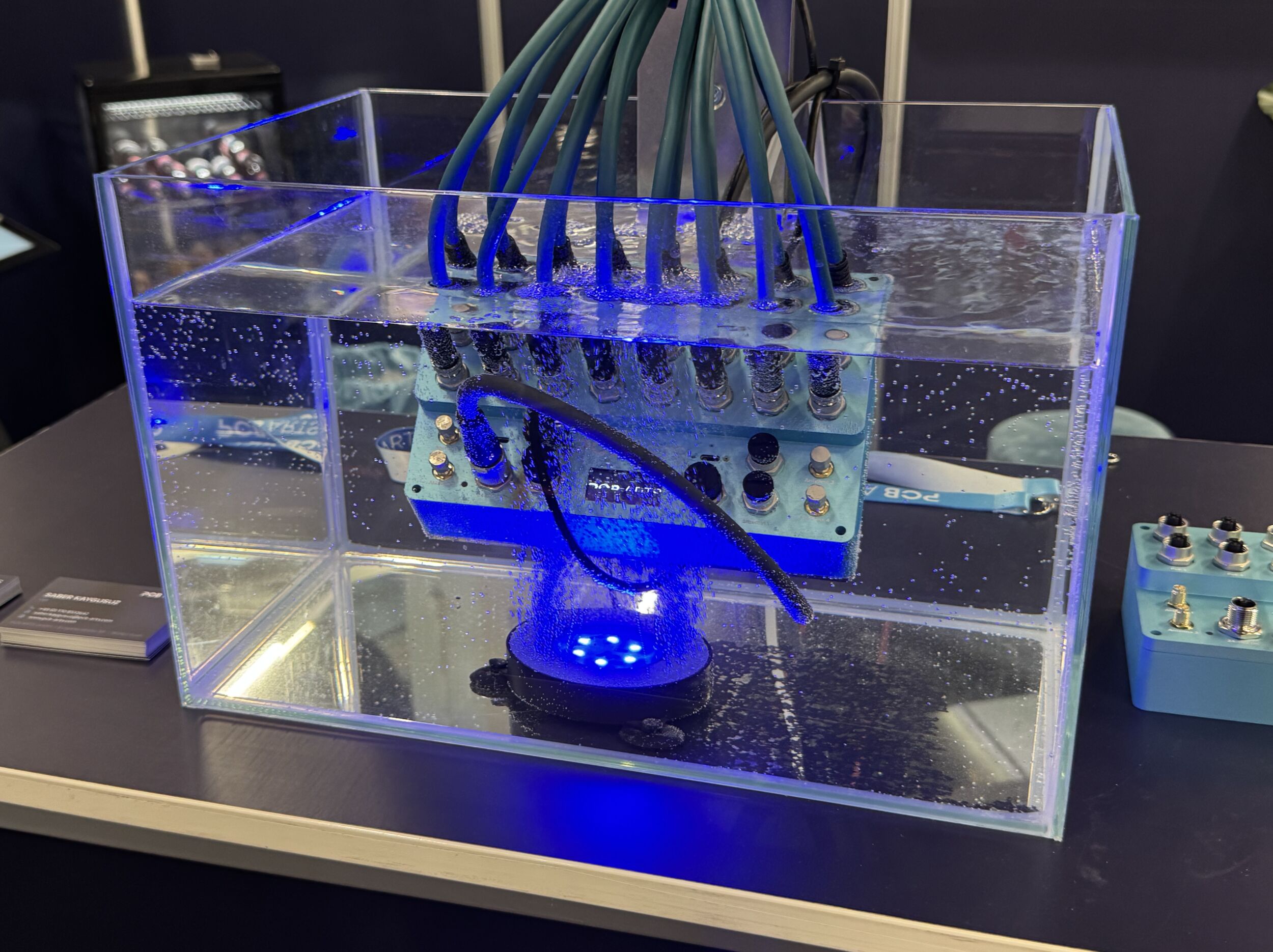 Eines der Messe Highlights der Embedded World war die die High-End-Plattform Thorium von PCB Arts. Diese basiert auf dem Nvidia Jetson AGX Thor und ermöglicht bis zu 2.070 FP4 TFLOPS.