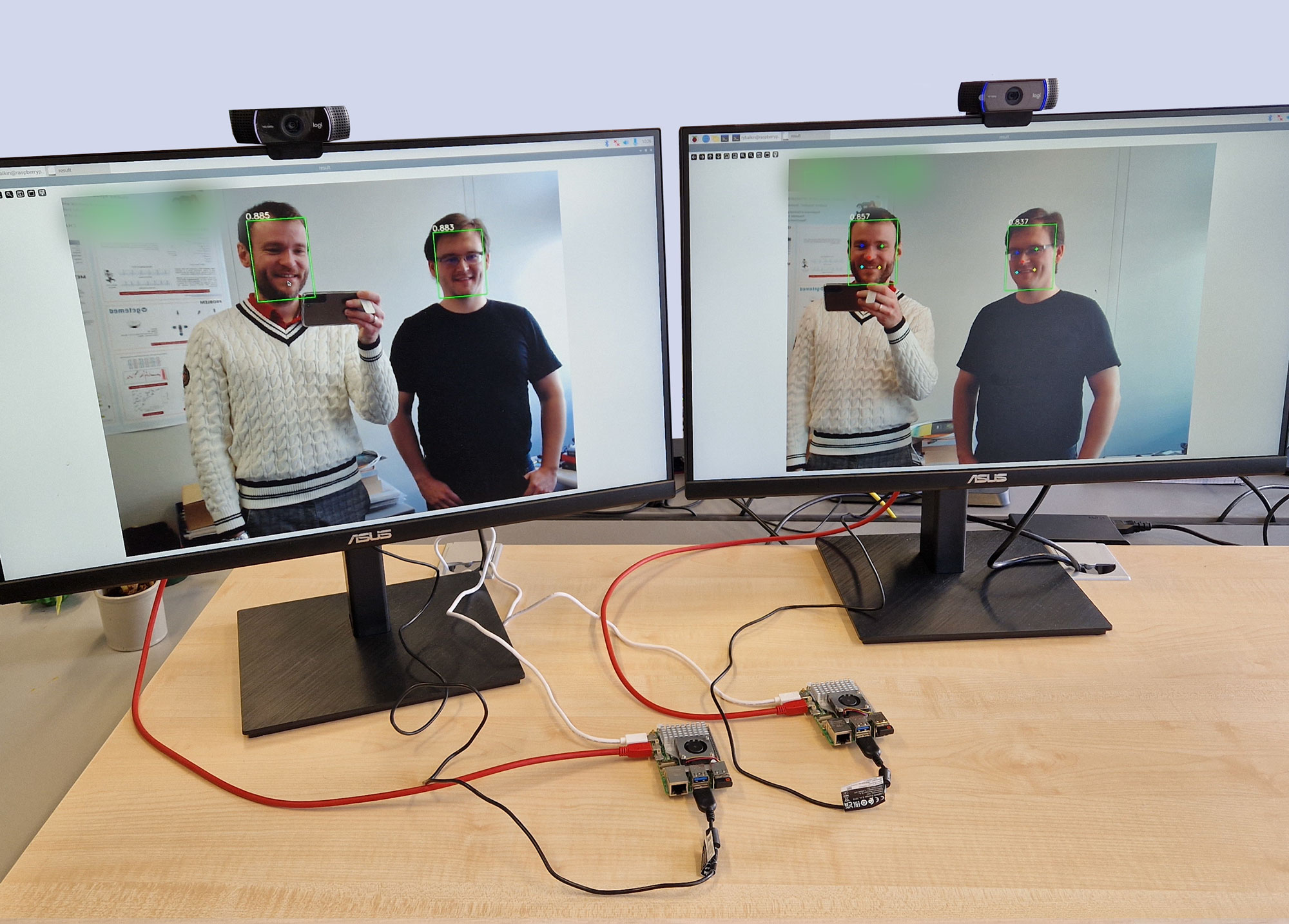 Dominik Loroch und Dr. Vladimir Rybalkin (RPTU) stellen am Gemeinschaftsstand der Fraunhofer-Gesellschaft unser KI-System »Neural Architecture Search for Embedded Applications (NASE) mit Hardware in the Loop« vor. Im Bild ein Ausschnitt des Demonstrators.