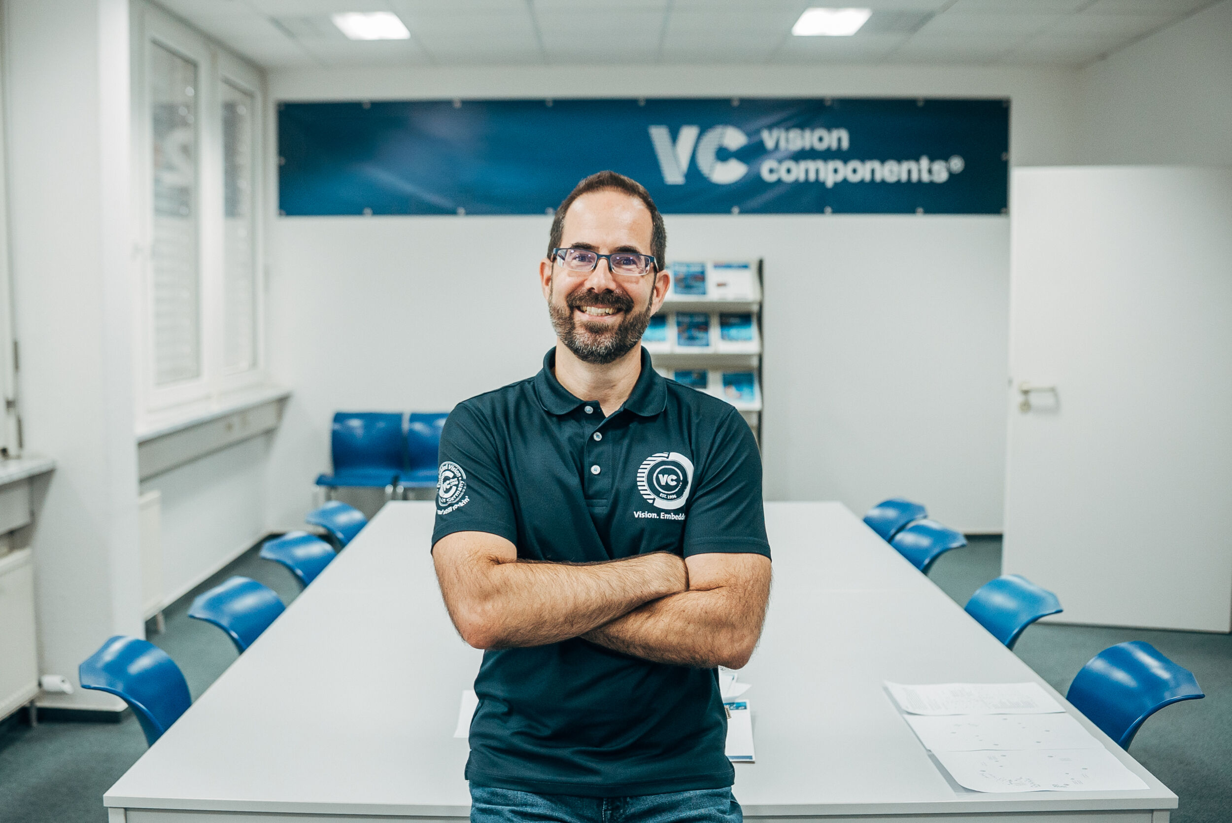 jan erikschmitt portrait wide 2026