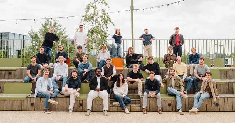 421254 Polysense teamjpg 1