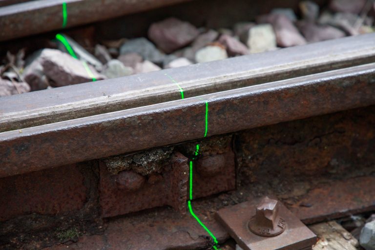 Rail and Road green 2 768x512 1