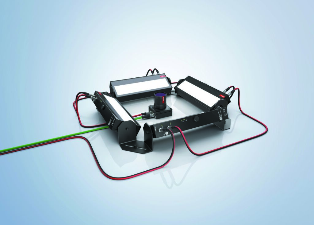 Bild 3 | Per Ethercat exakt synchronisiert lässt sich aus mehreren Beckhoff Balkenbeleuchtungen eine flexible Ringbeleuchtung realisieren, bei der - ganz nach Bedarf - ringförmig oder über zeitlich getrennt angesteuerte Einzelsegmente beleuchtet werden kann.