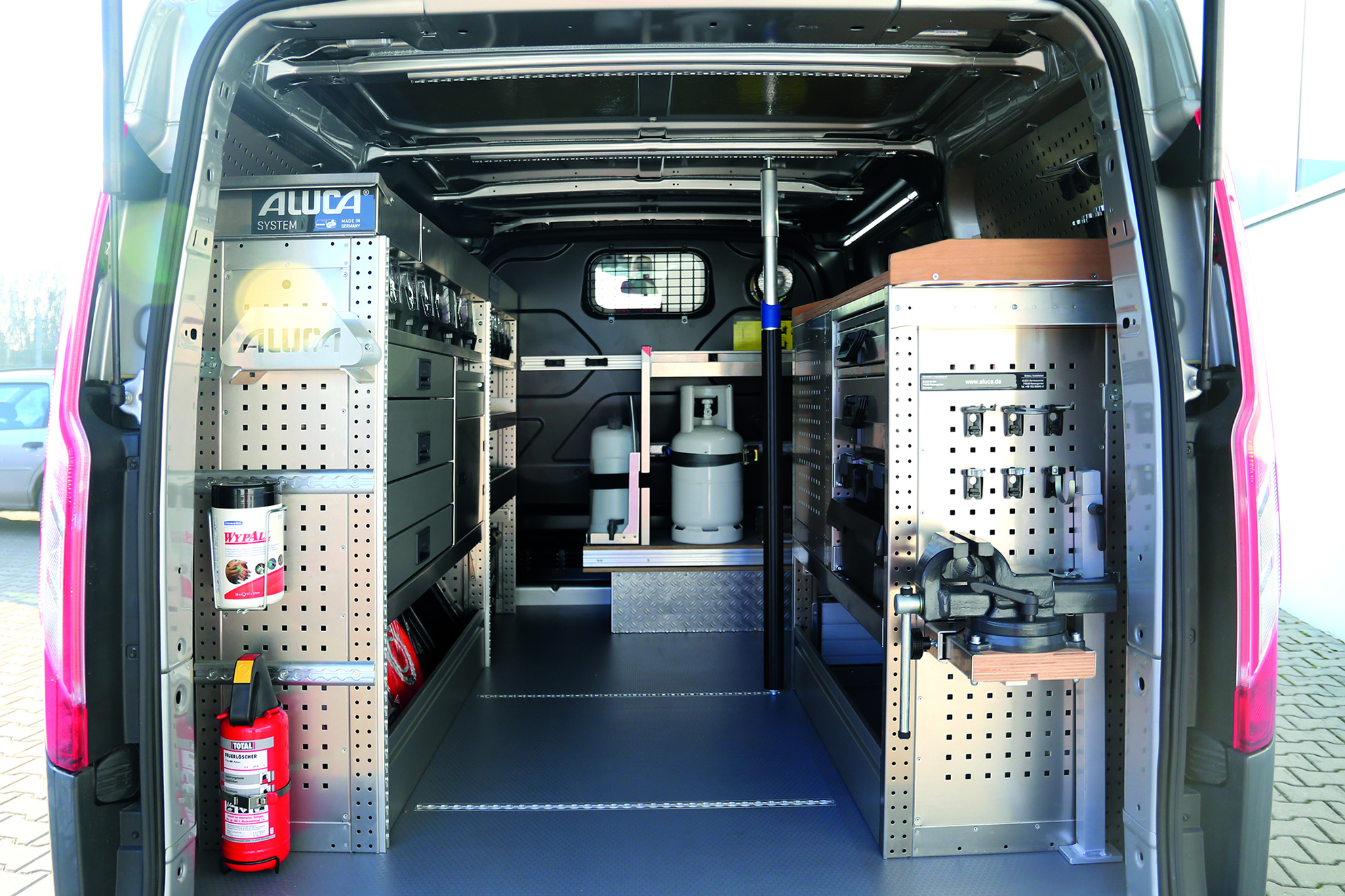 8 Jahre Garantie im Elektriker-Mobil