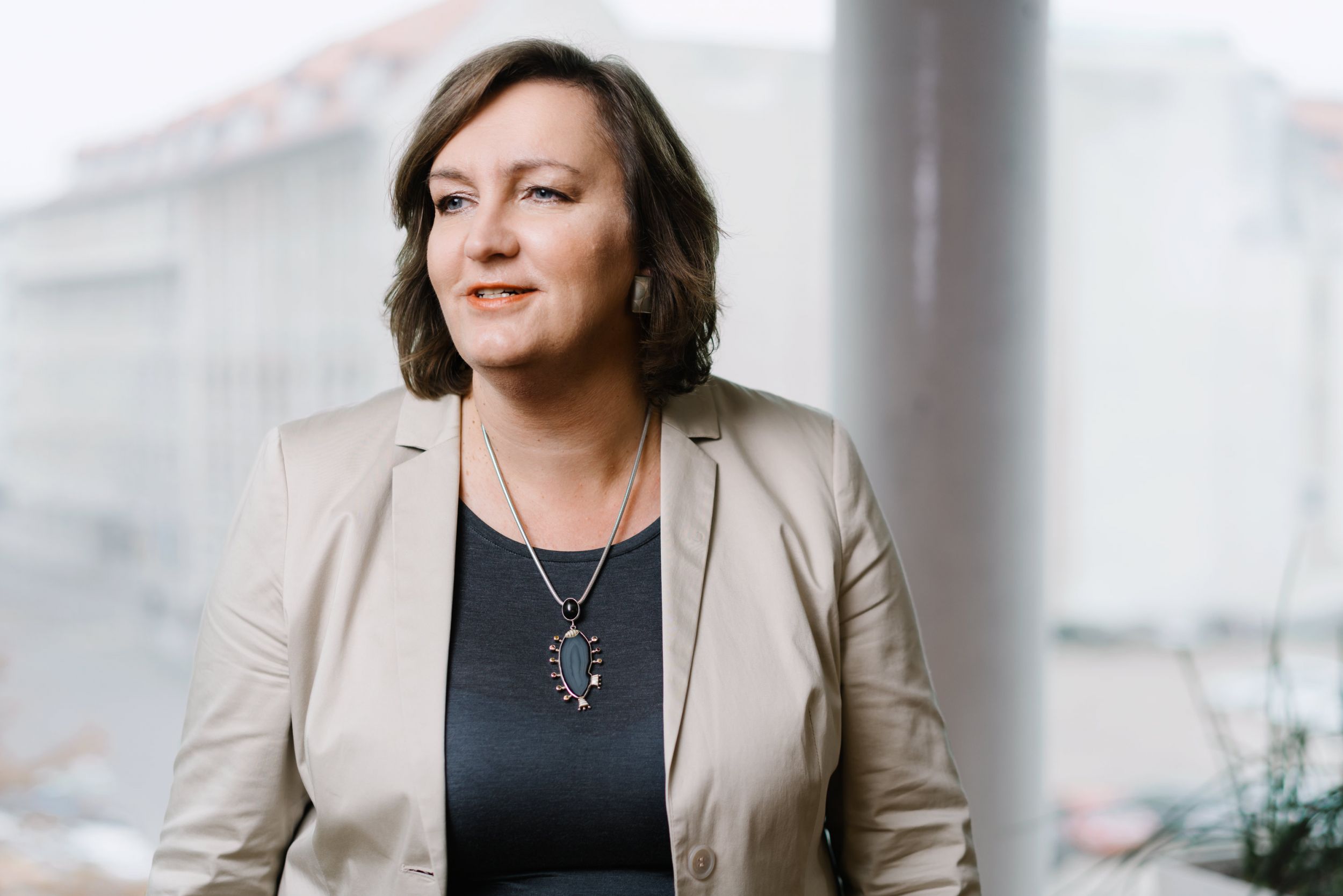 Hanne May wird neue Leiterin der dena-Kommunikation