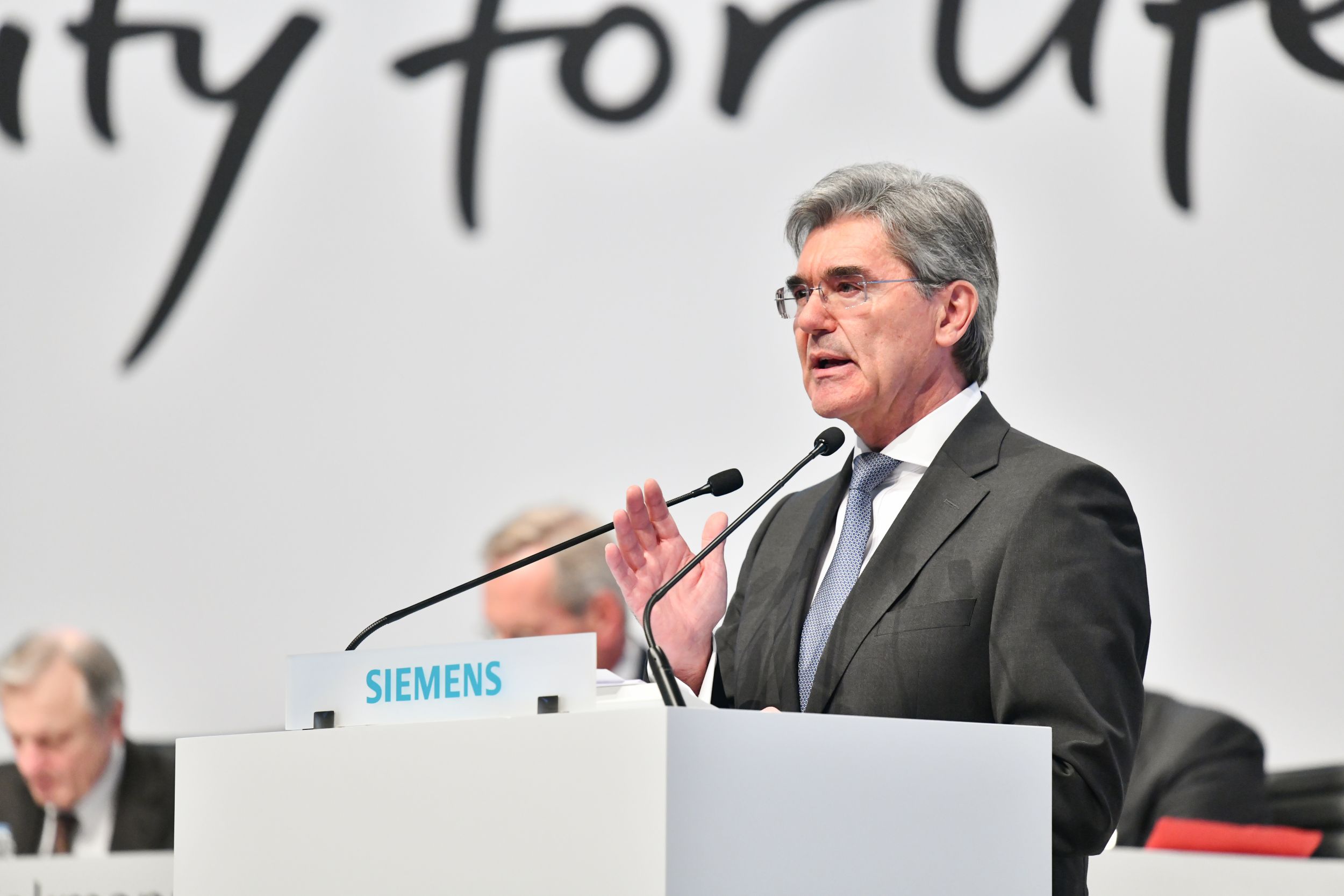 Starker Auftragseingang 239932