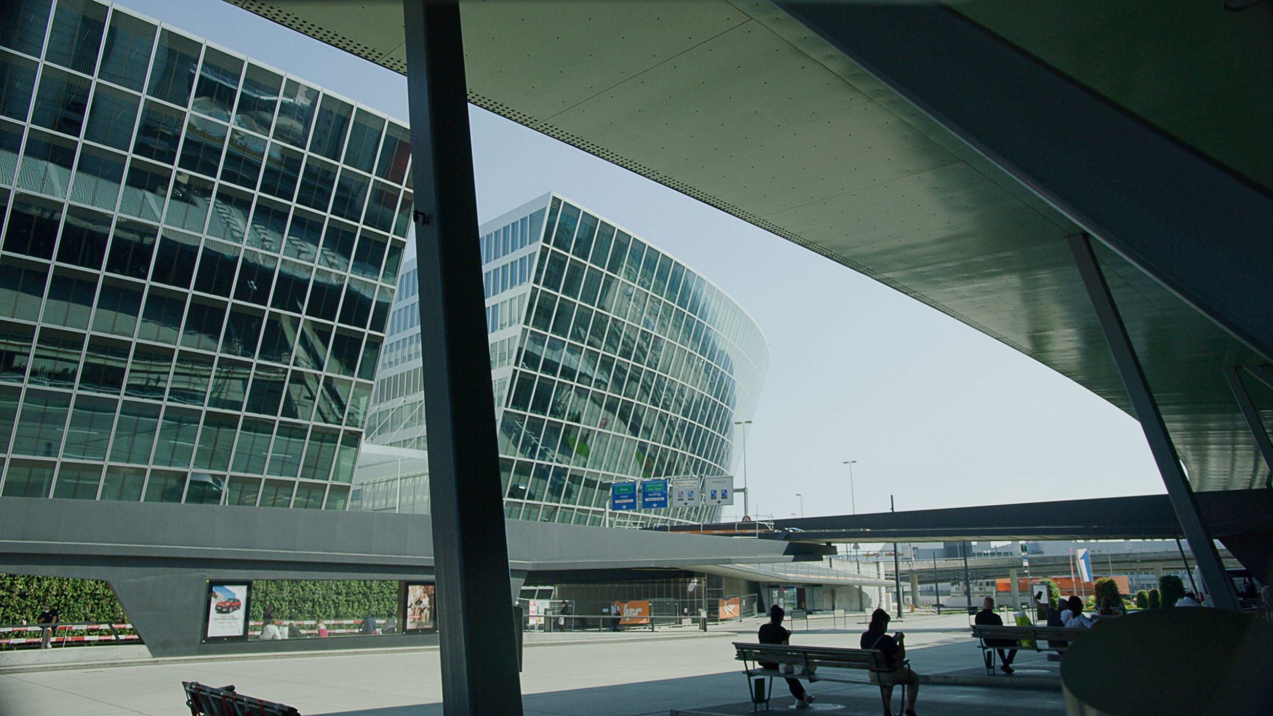 Siemens automatisiert Gebäudekomplex The Circle am Flughafen Zürich