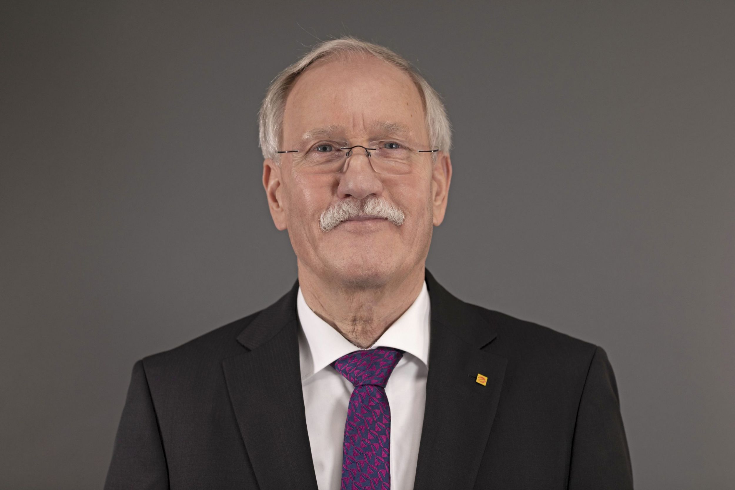 Preiserhöhungen und Lieferengpässe: ZVEH-Präsident mit Vorschlägen web_210647_ZVEH_Lothar-Hellmann_RO7A2955_Foto_ZVEH-1