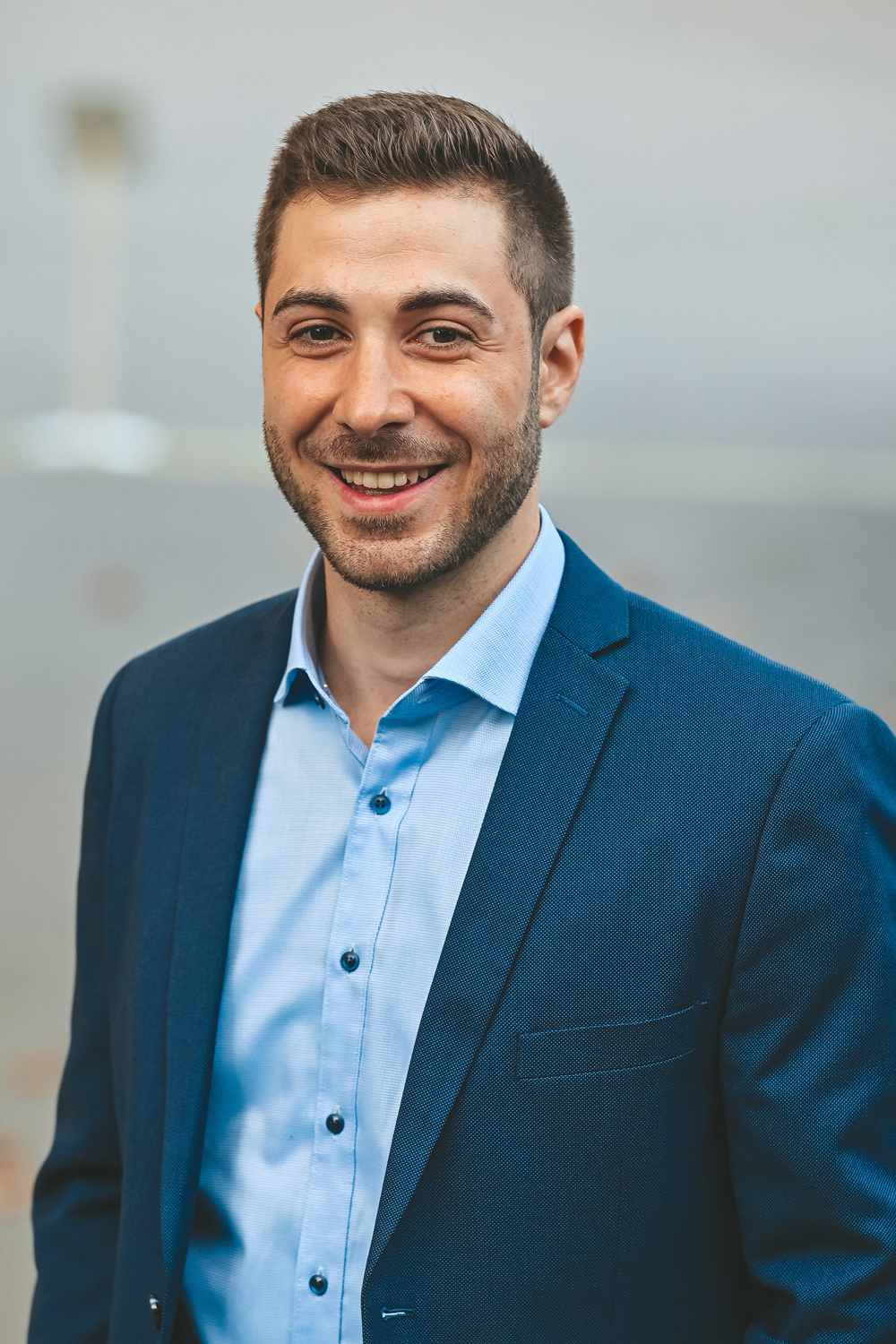 Sandro Pavesi ist seit dem 01. Januar 2024 der Leiter der Neuberger-Niederlassung in Weiningen in Kanton Z&uuml;rich.