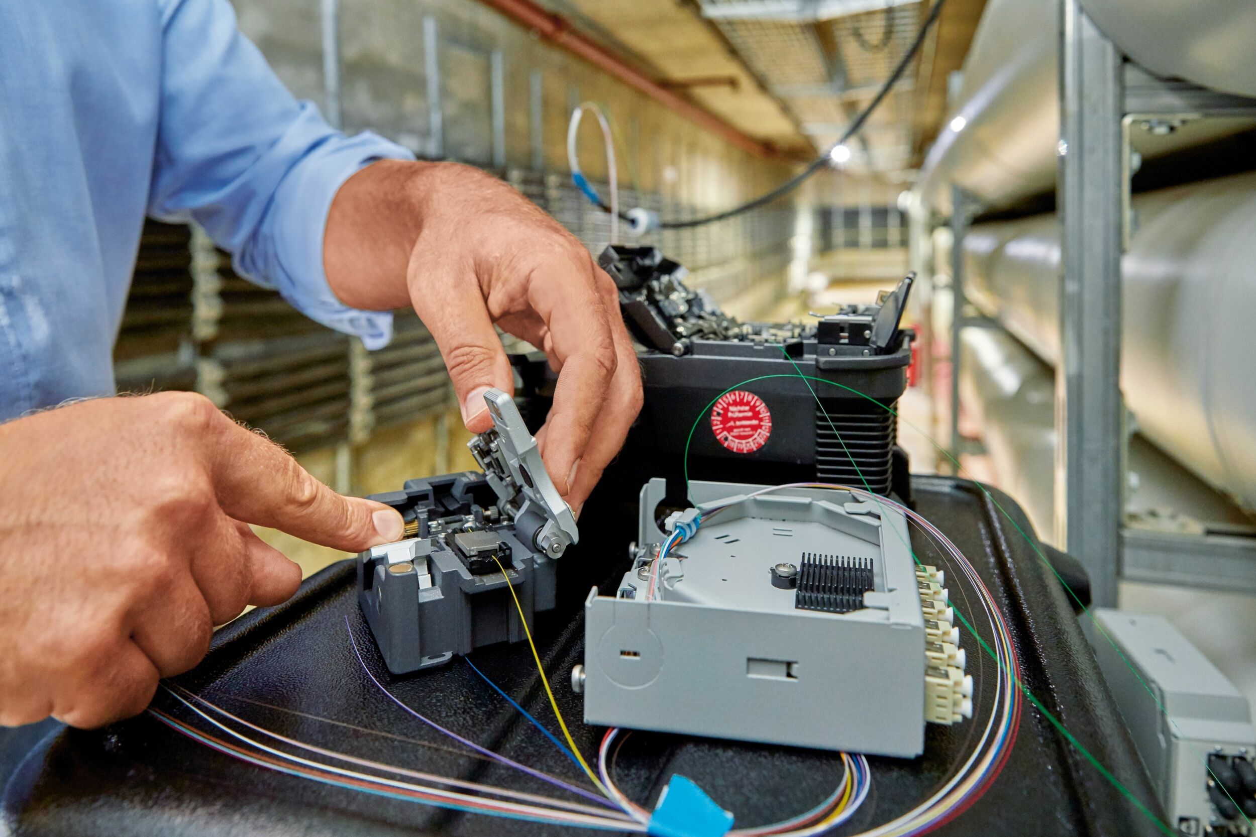 Eine sichere Verbindung LWL-Anschlusstechnik im Feld: Fusionsspleißen