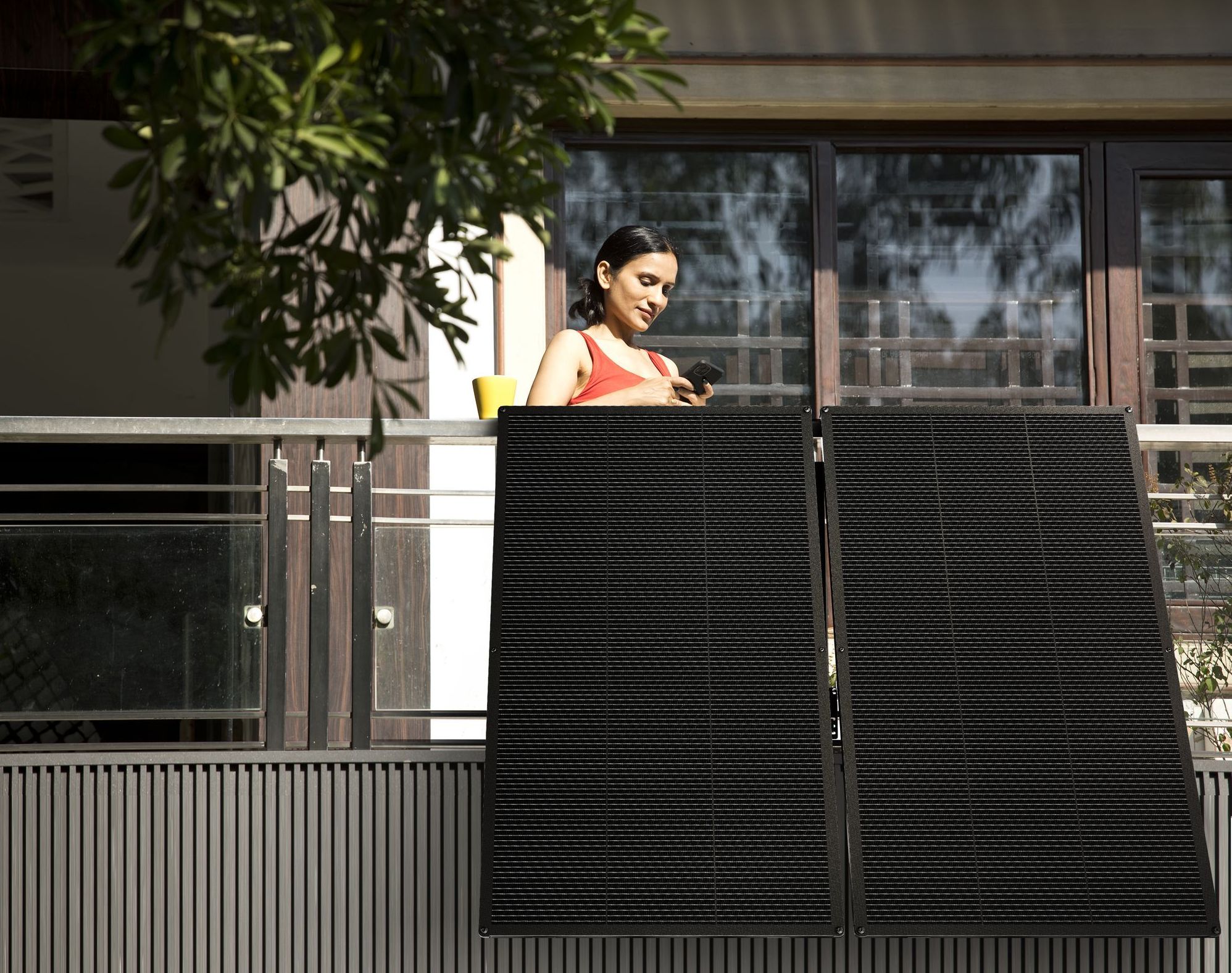 So tragen Betreiber ihre Balkonsolaranlage richtig ein
