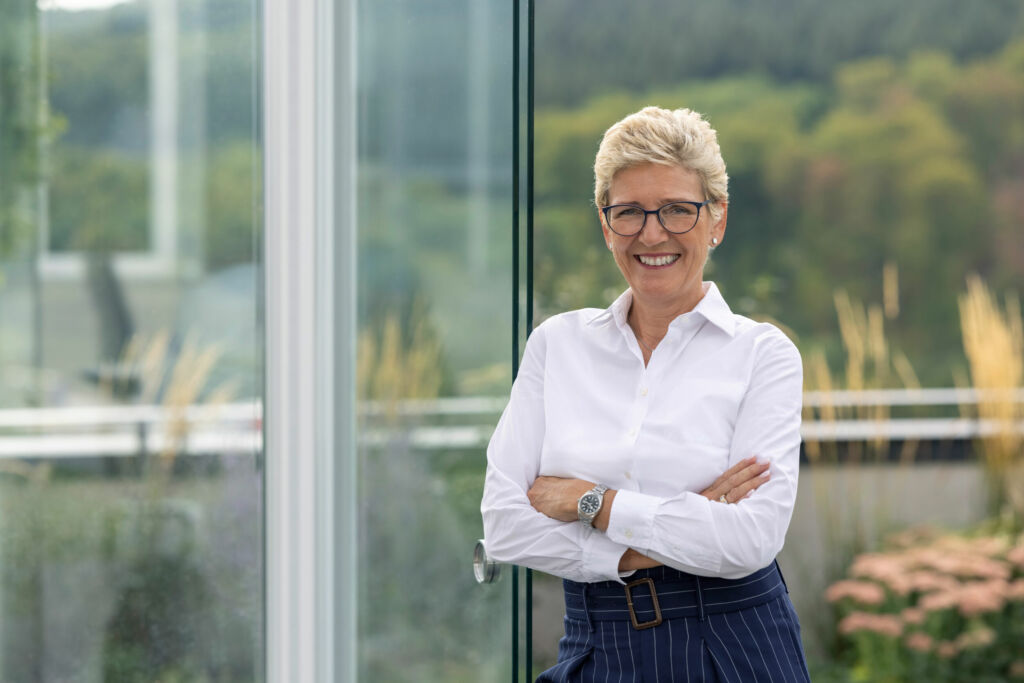 F&uuml;r Vorstandsvorsitzende Angelique Renkhoff-M&uuml;cke sind Nachhaltigkeit und Arbeitsplatzentwicklung wichtige Zukunftsthemen.