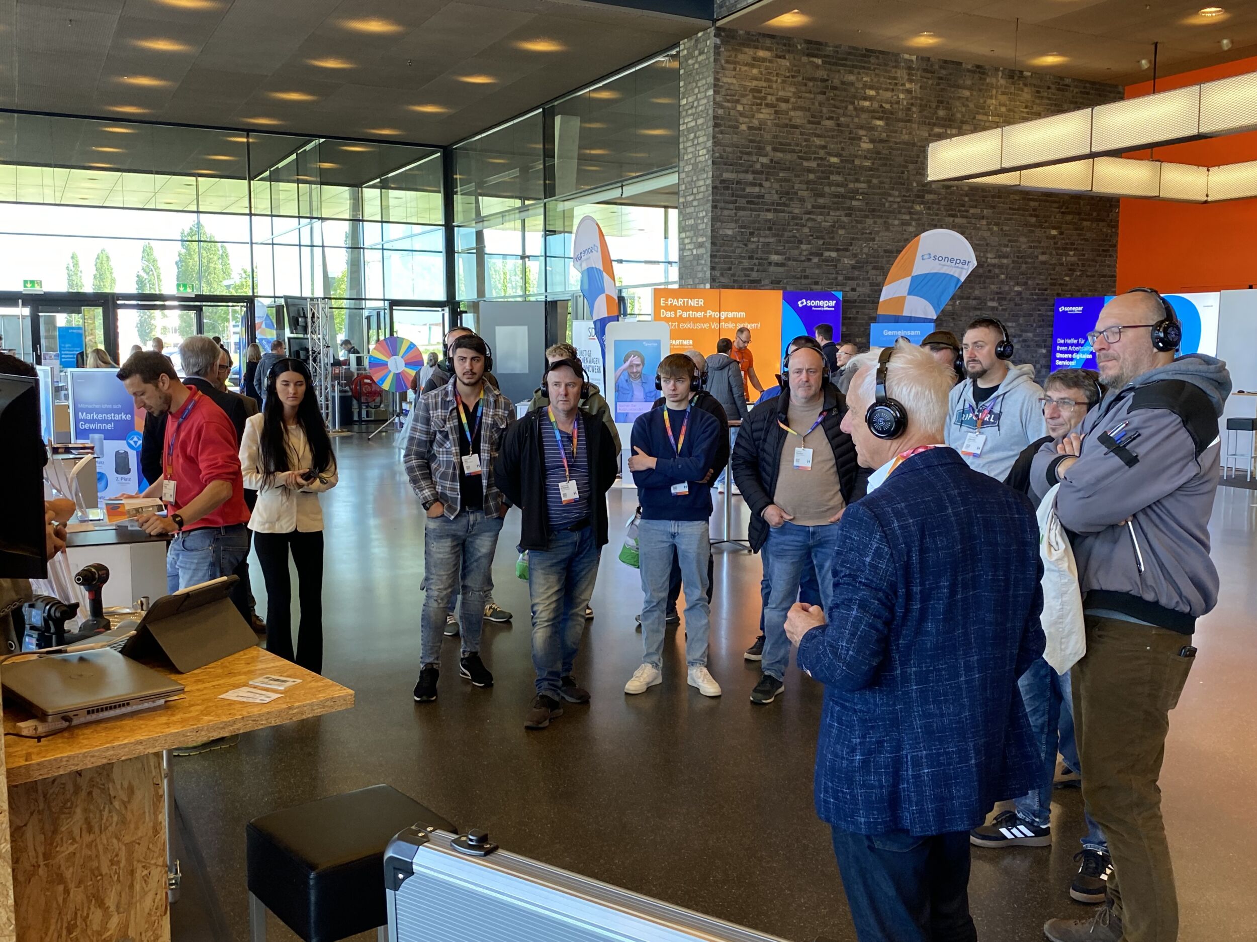 Sonepar zieht erste Bilanz der Trend + Technik-Messereihe Guided_Tour