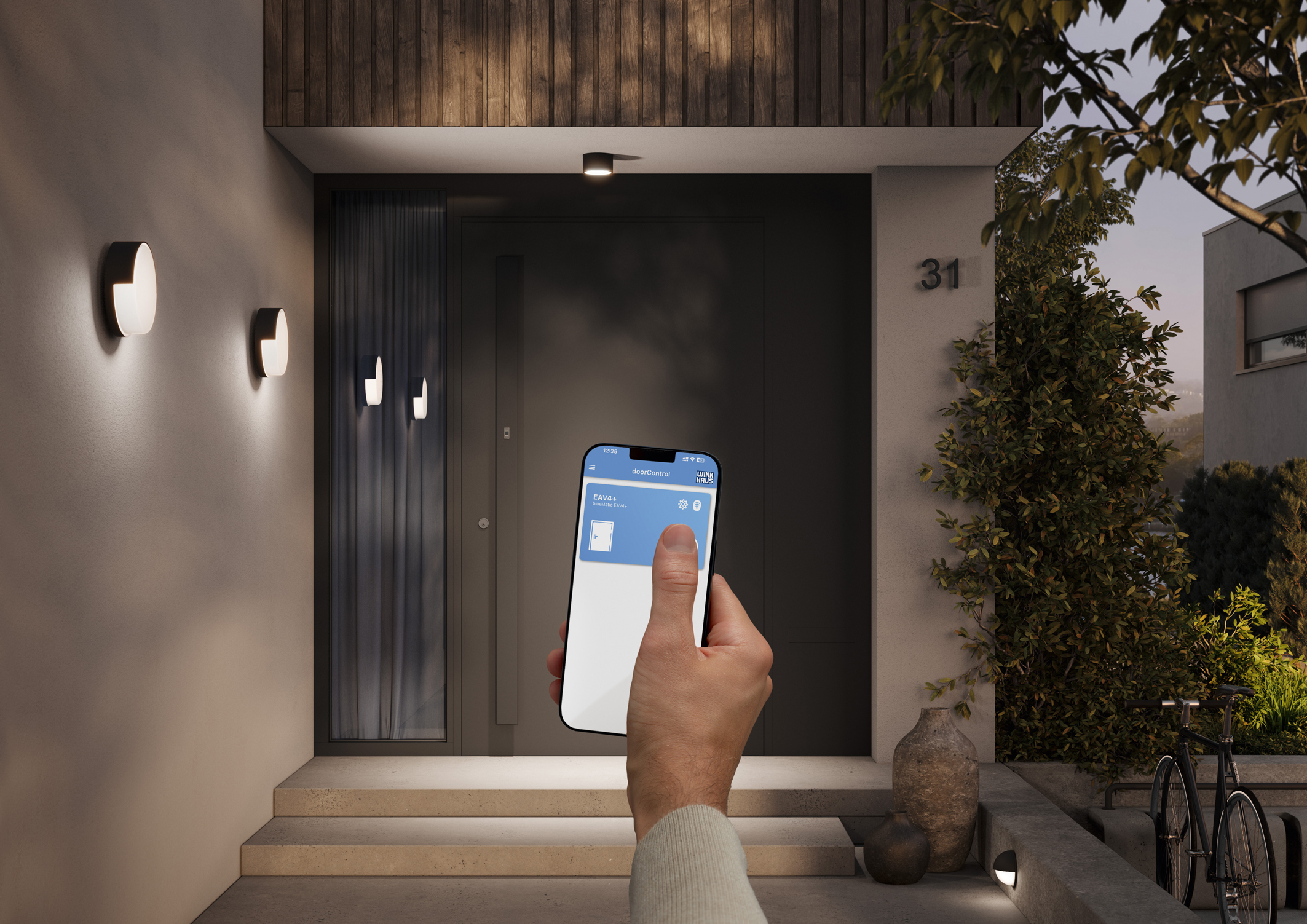 Die neue Generation motorischer Sicherheits-Tür-Verriegelungen von Winkhaus punktet mit intelligenten Features.