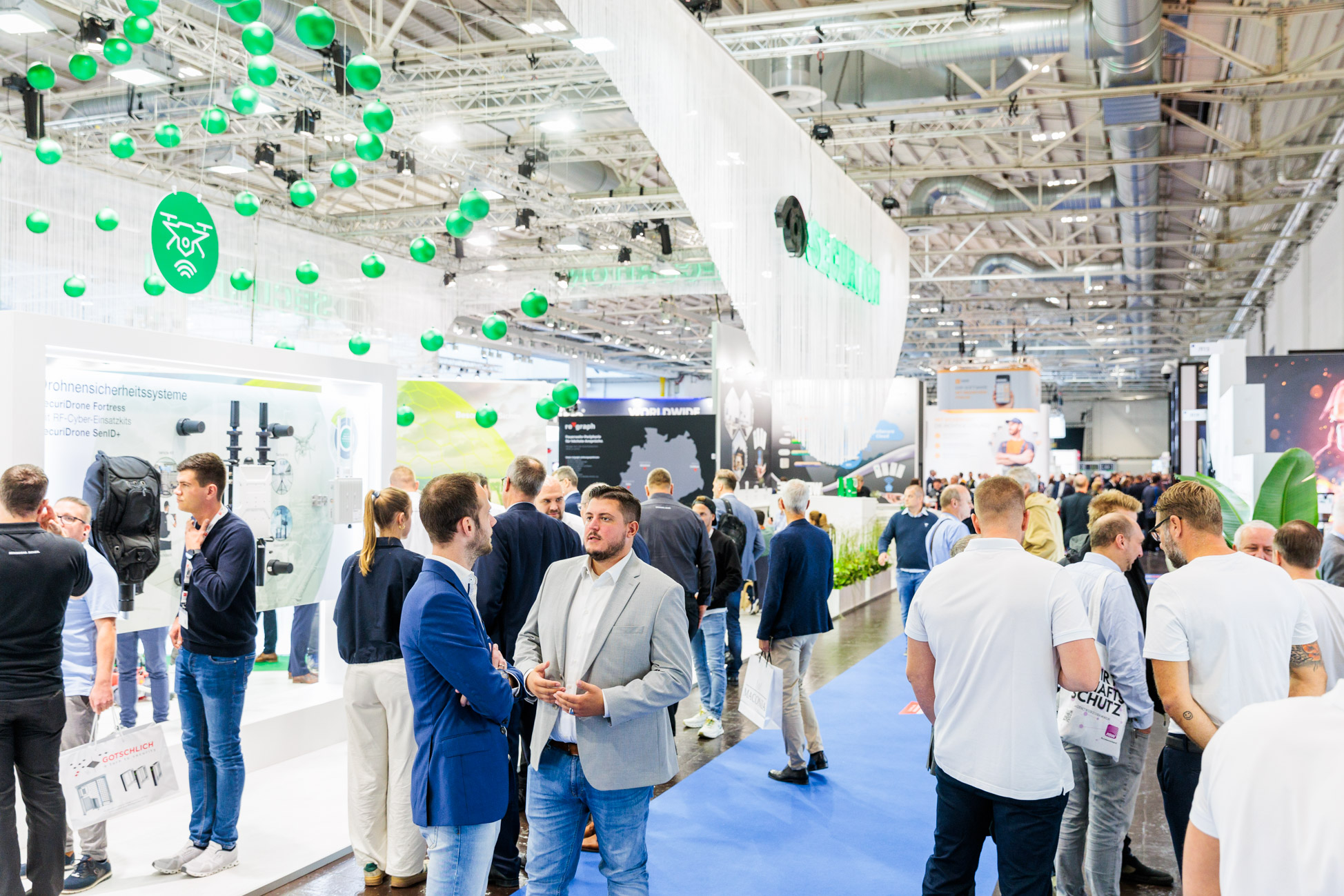 Security Essen punktet als Treff der Sicherheitswirtschaft Auf der Security Essen präsentieren vom 17. bis 20. September 2024 rund 500 Aussteller ihre Innovationen.