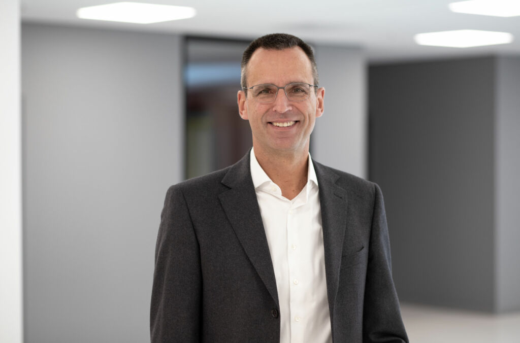 "Schalter sind nach wie vor das Kerngeschäft von Gira. Wir verkaufen mehrere Millionen Schalter im Jahr und ebenso viele Abdeckungen." - Christian Feltgen, Geschäftsführer bei Gira.