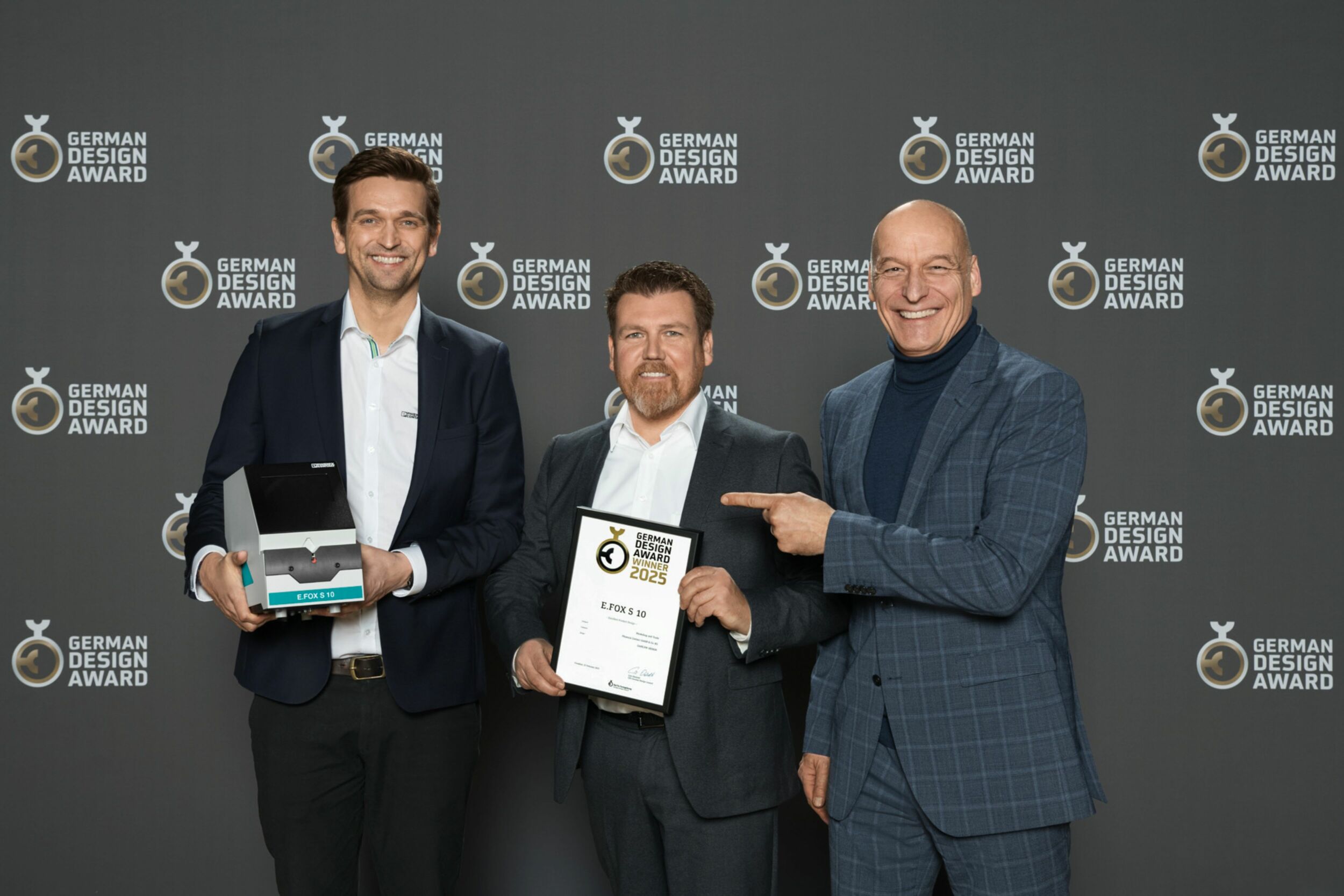 Smarter Abisolierautomat erhält German Design Award