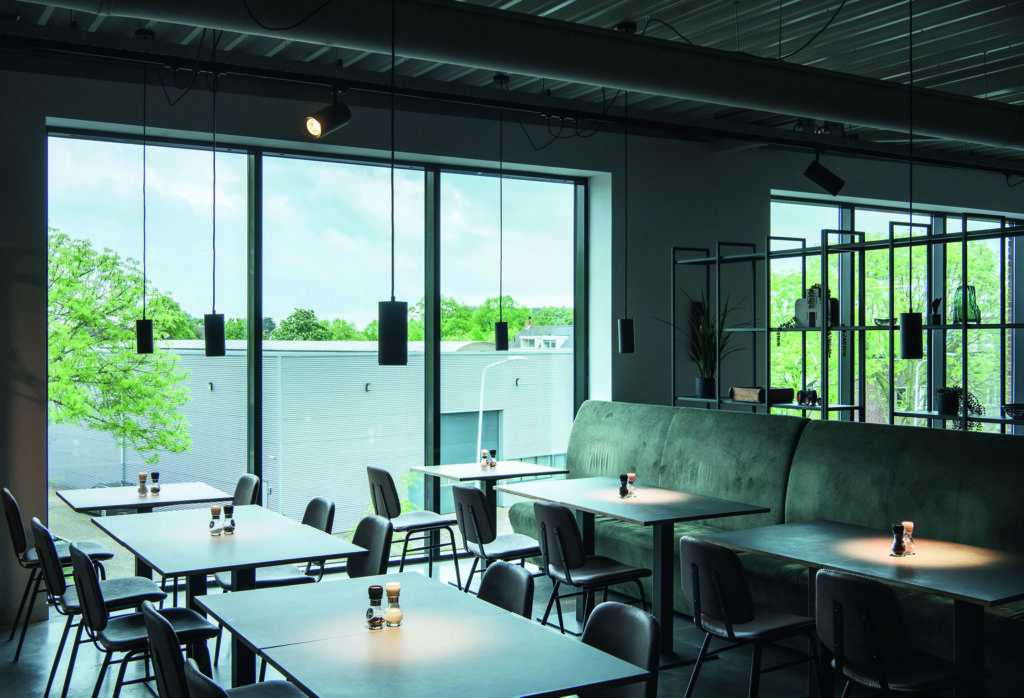 367120 SLV Trackspot 220x150mm 300ppi