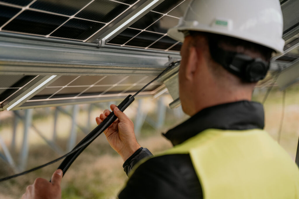 Einfache Wartungs- und Reparaturarbeiten, da Teilbarkeit und Wiederverschlie&szlig;barkeit langfristig erhalten bleiben.