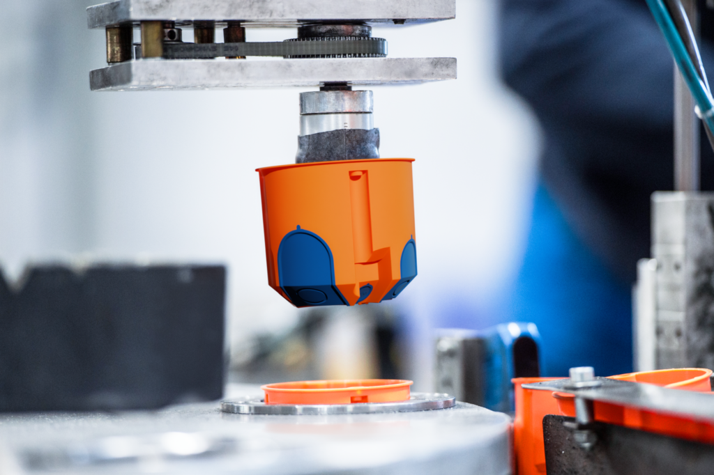 Die neue Hohlwanddosenserie von F-Tronic geht im Frühjahr 2026 in Produktion.