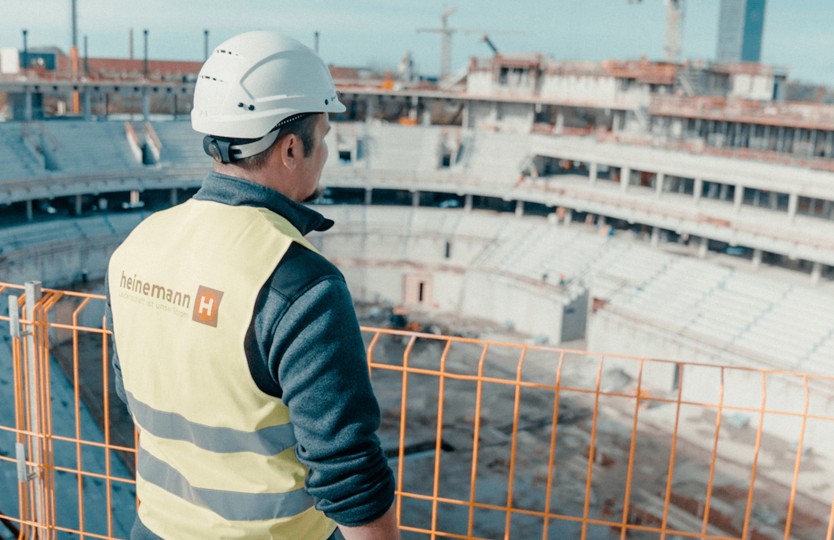 Die Claus Heinemann Elektroanlagen GmbH ist ein traditionsreiches Unternehmen im Bereich Elektroanlagenbau.