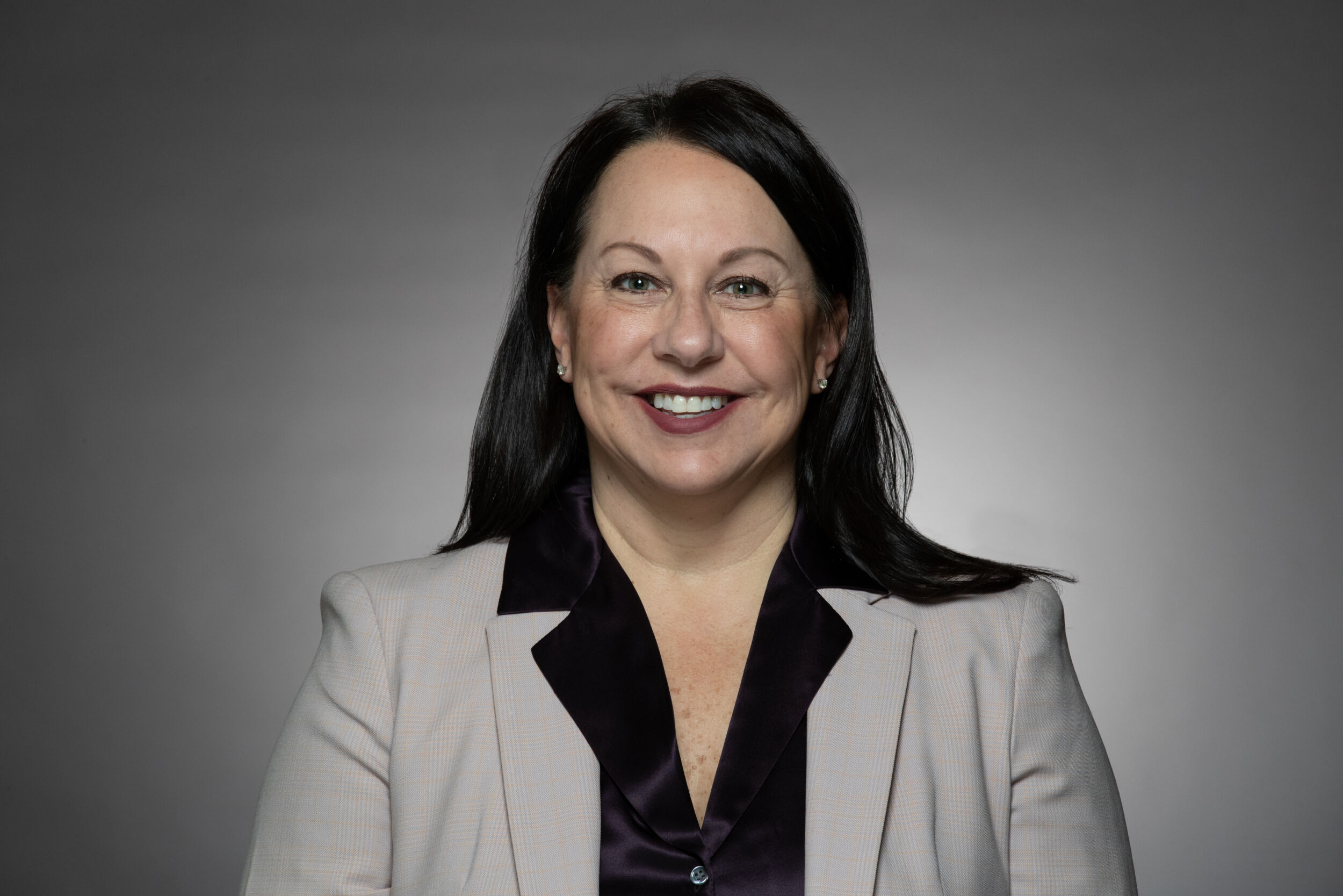 Panduit verstärkt sein Engagement für Kundenzufriedenheit Holly-Garcia-Pic-2022