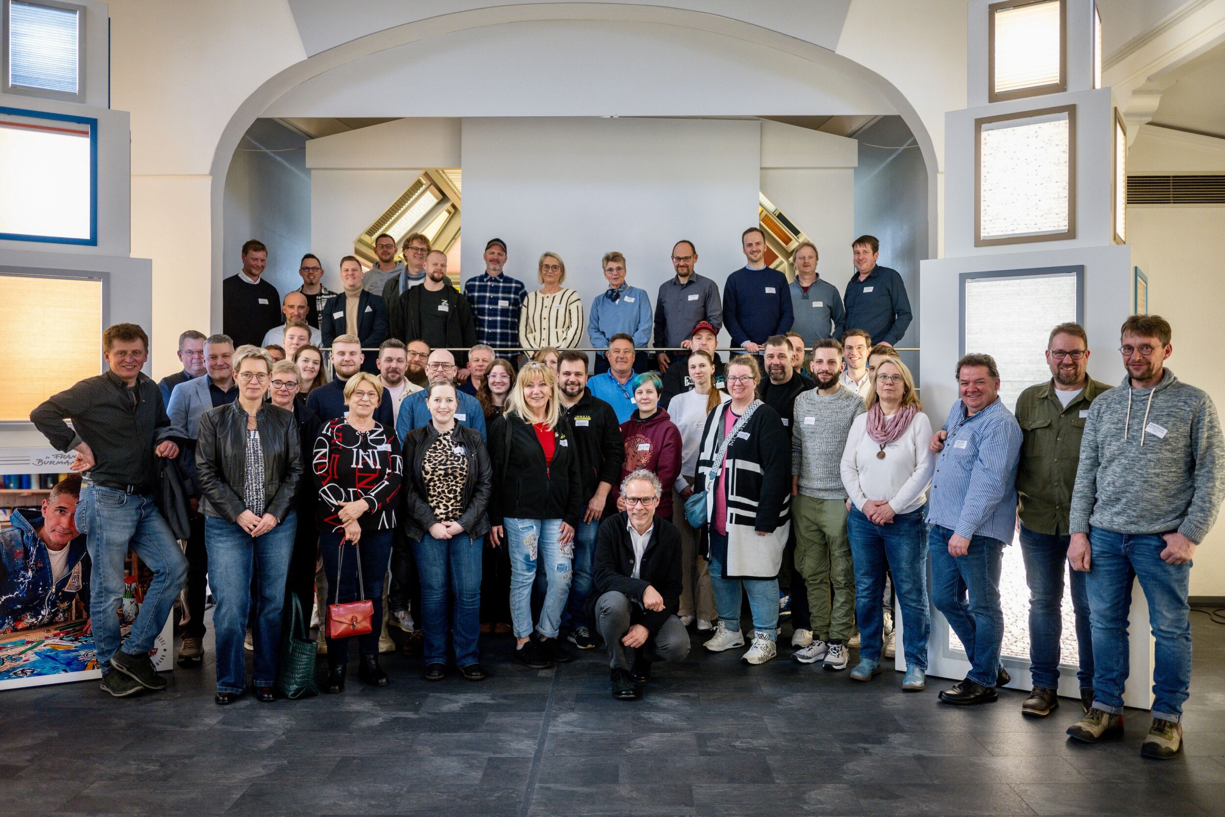 Rund 40 Gästefolgten der Einladung von ifasol und Somfy und erhieltenspannende Einblicke rund um den automatisierten Sonnenschutz.