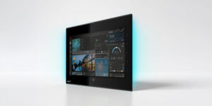 Das neue KNX-Touchpanel Control 12 von PEAKnx mit LEDAmbientbeleuchtung und fünf Side-Buttons