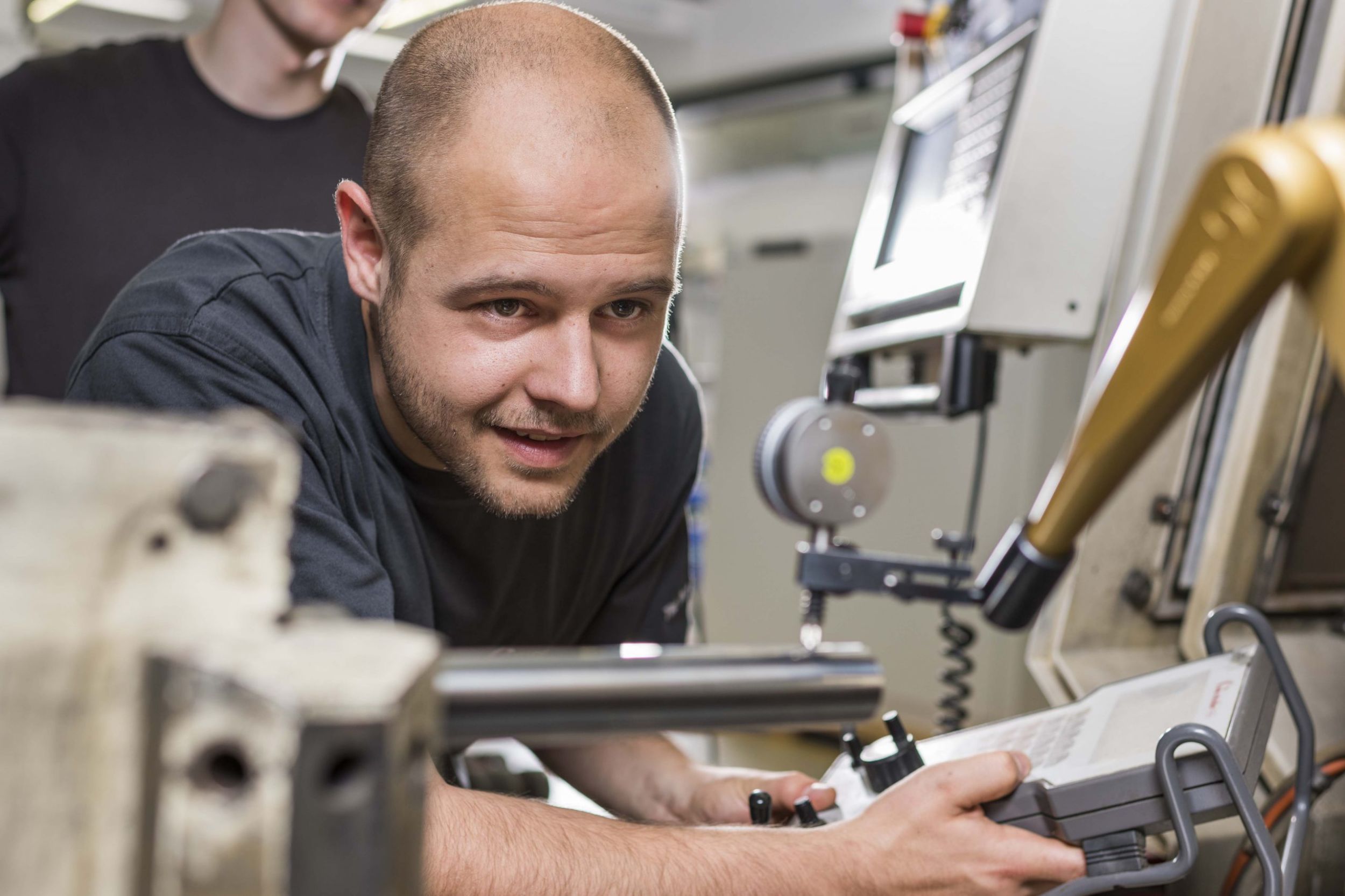 bild_customer-care-techniker-messve_20210413114827